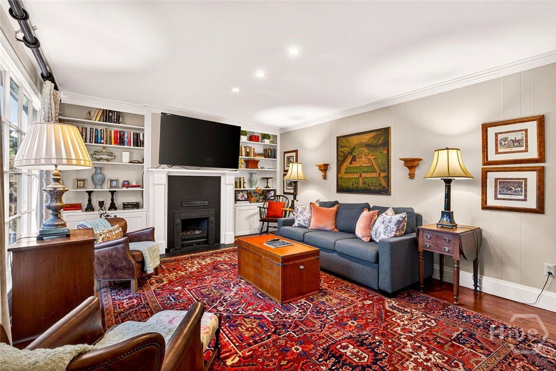 208 E Liberty Street, Savannah, GA, 31401