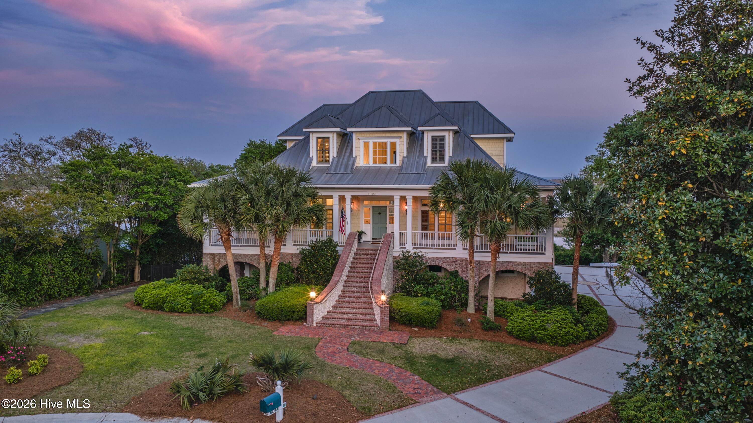 100569484 | Photo 103