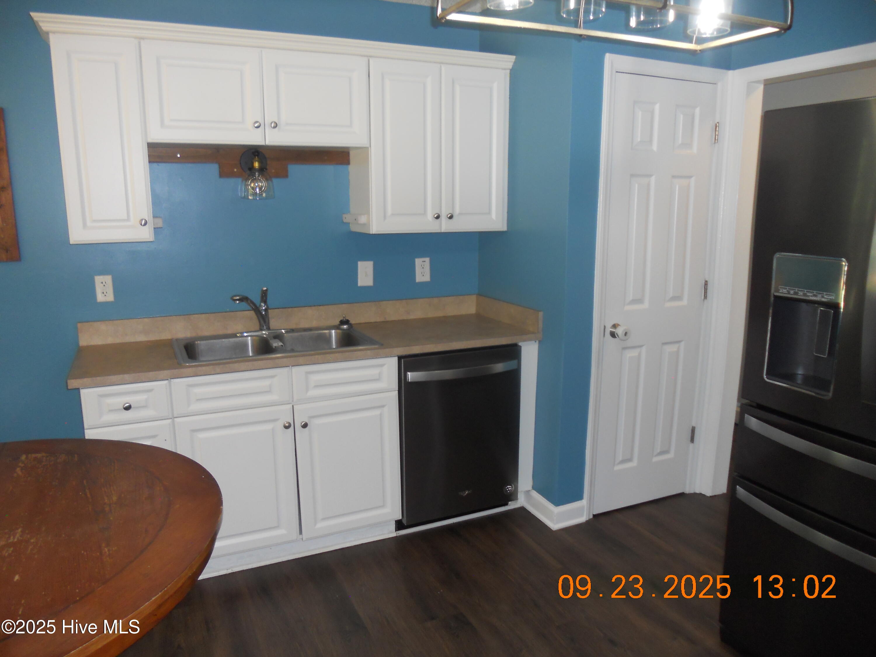 100532351 | Photo 12