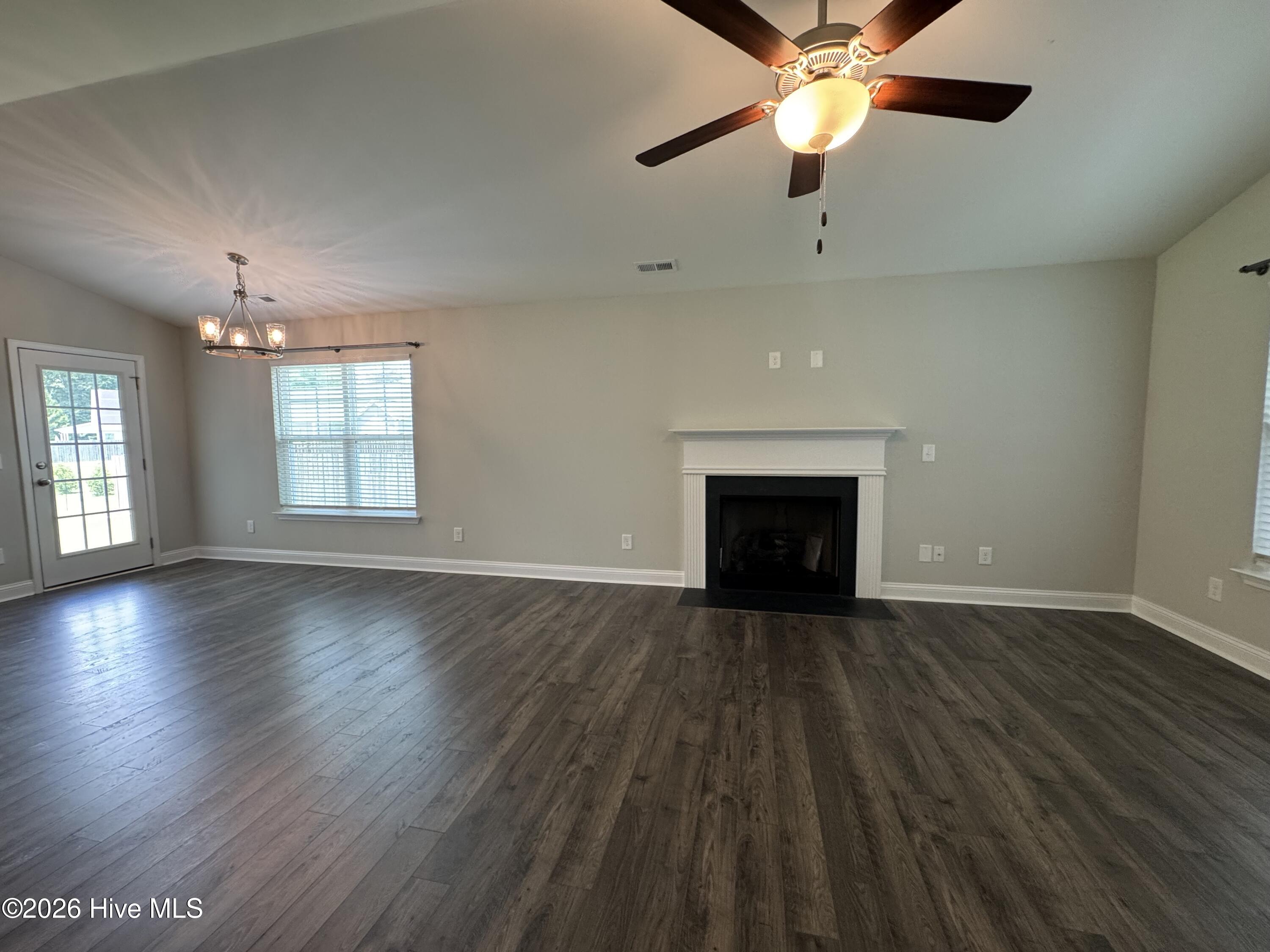 127 Waterford Way,Maysville