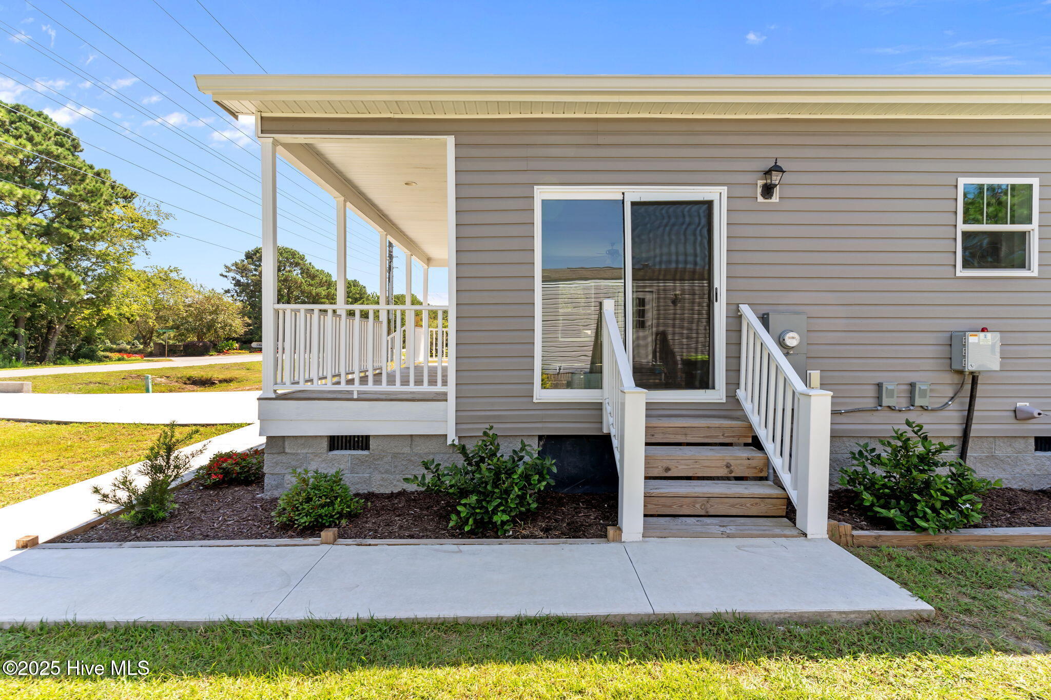 100529726 | Photo 38