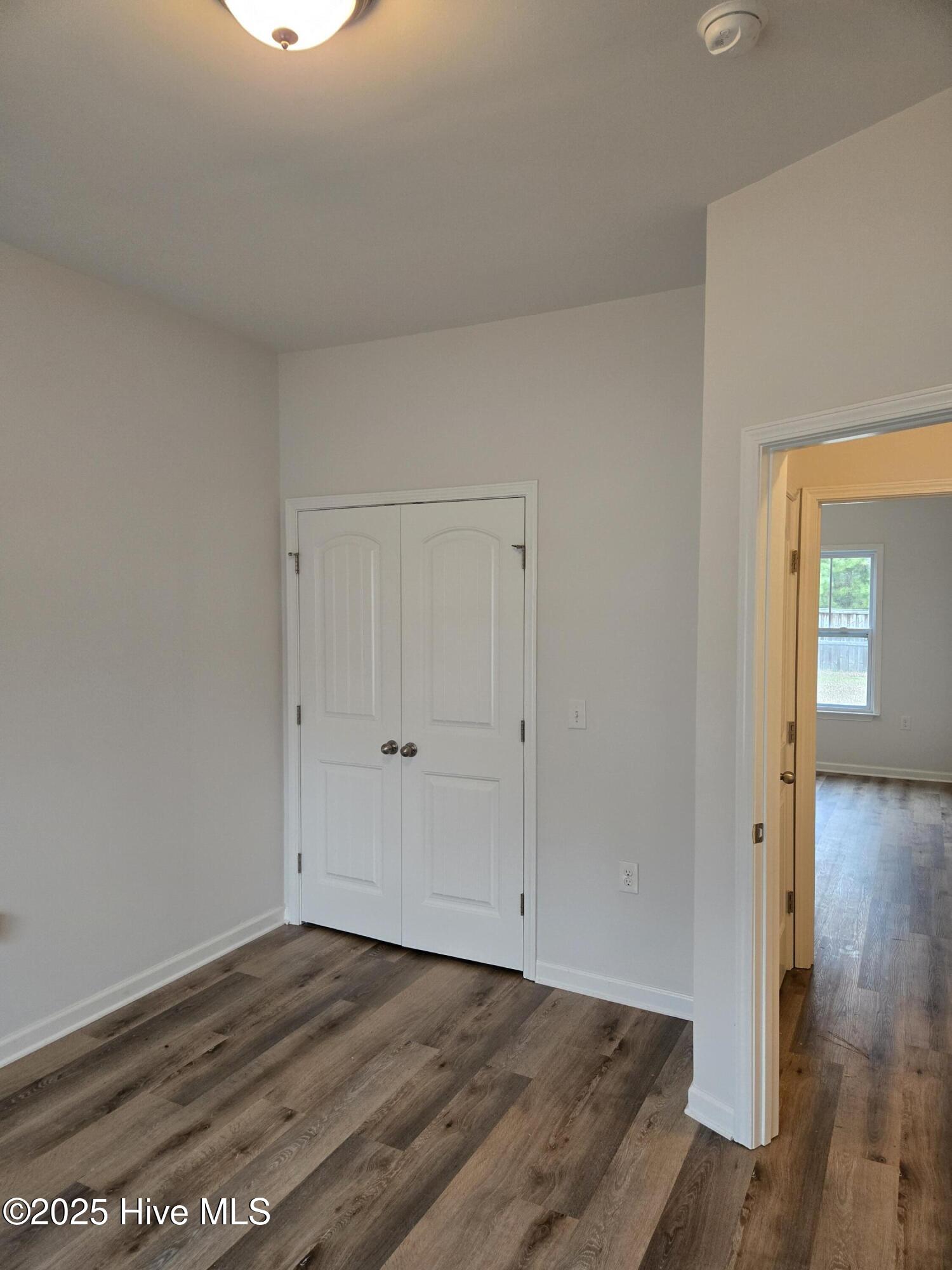 100544610 | Photo 13