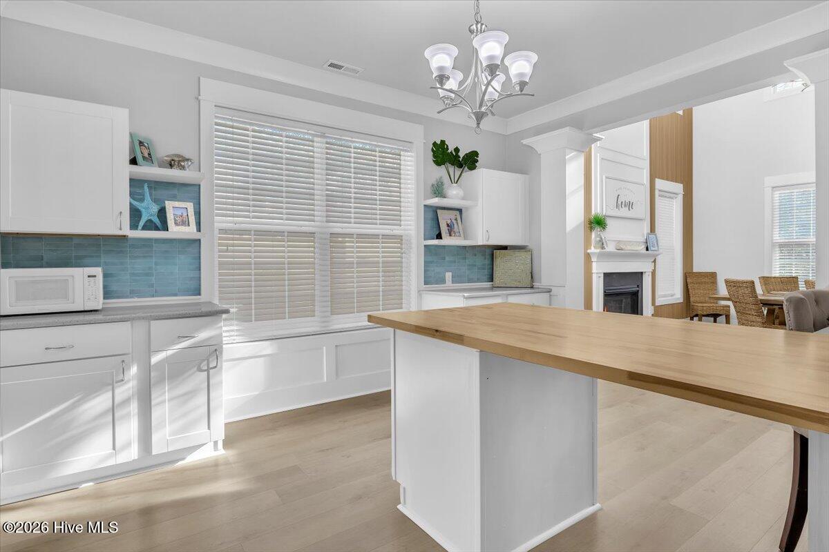 100551826 | Photo 23