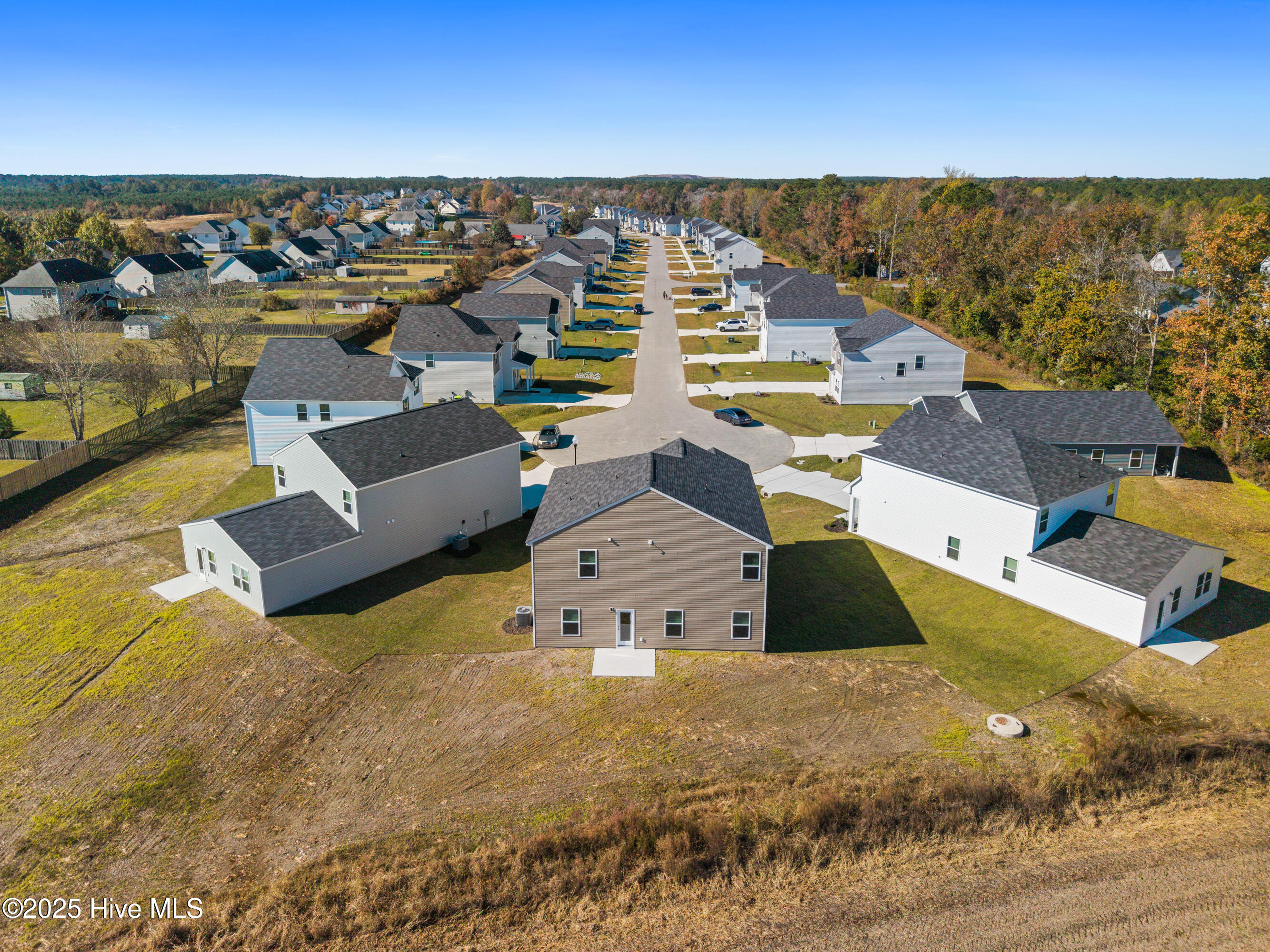 100533510 | Photo 27