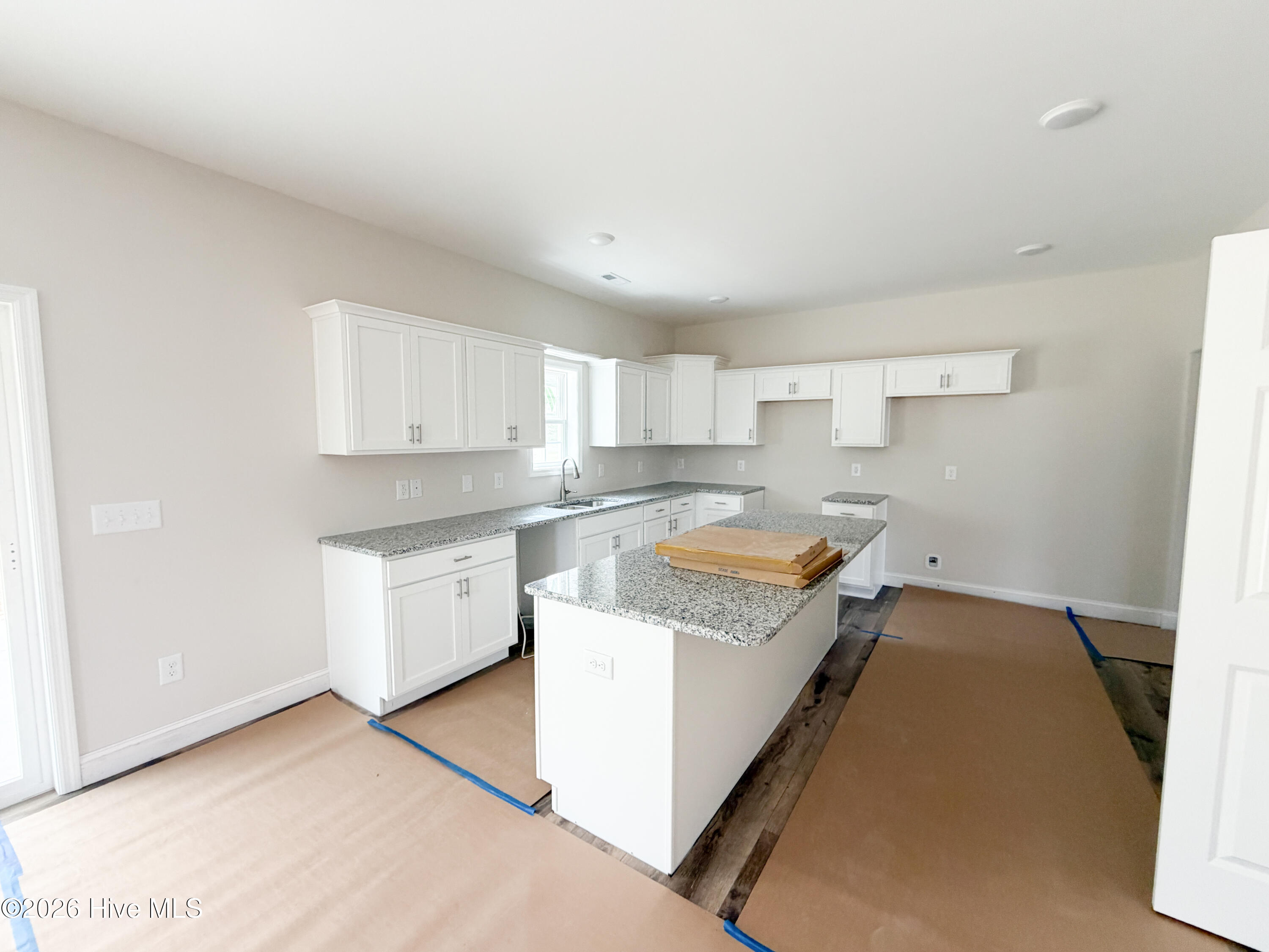 102 Rolling Water Lane,Peletier