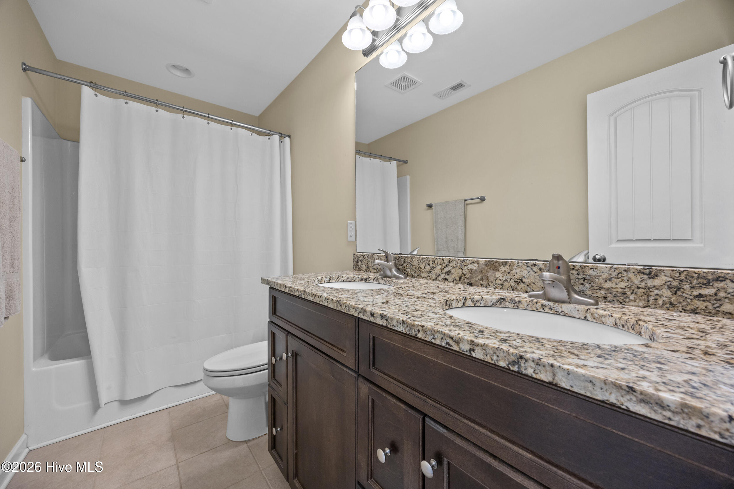 100555552 | Photo 35