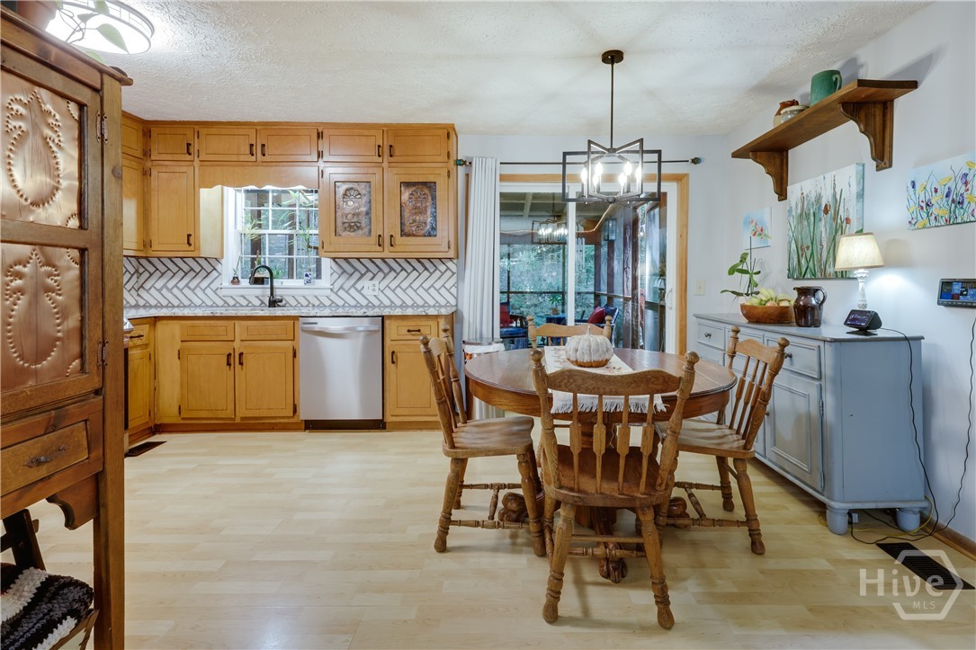 3383 Wolf Drive