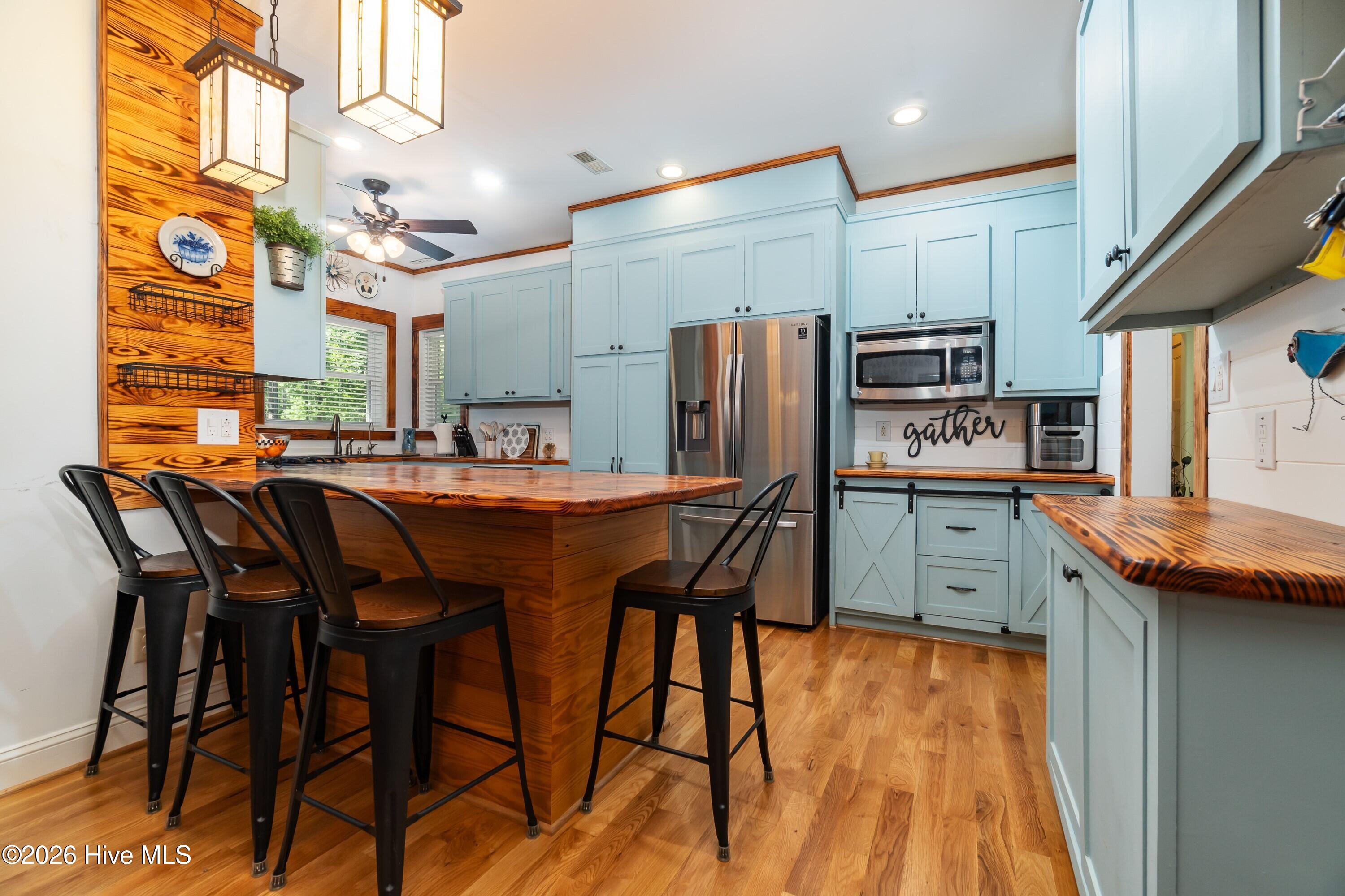1406 Seafarer Drive,Oriental