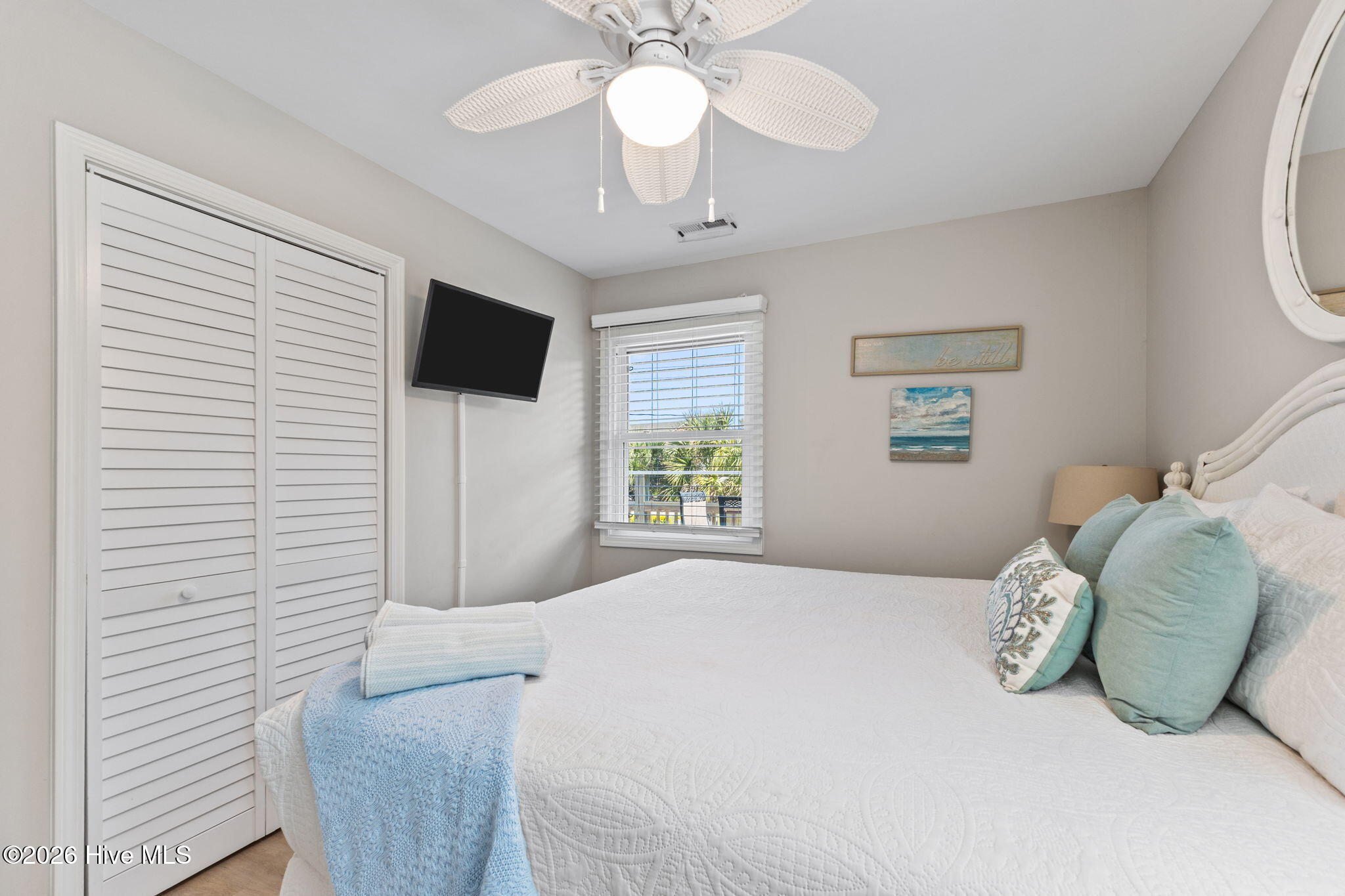 100568584 | Photo 34