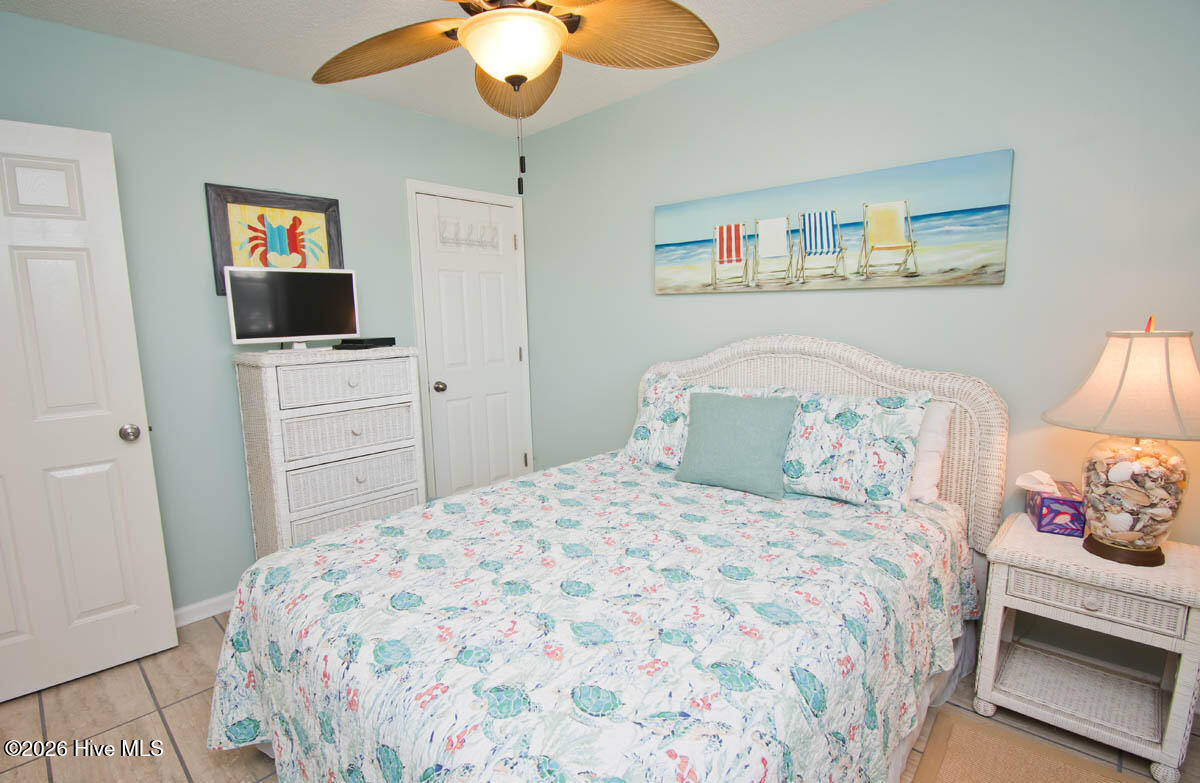 100560263 | Photo 29