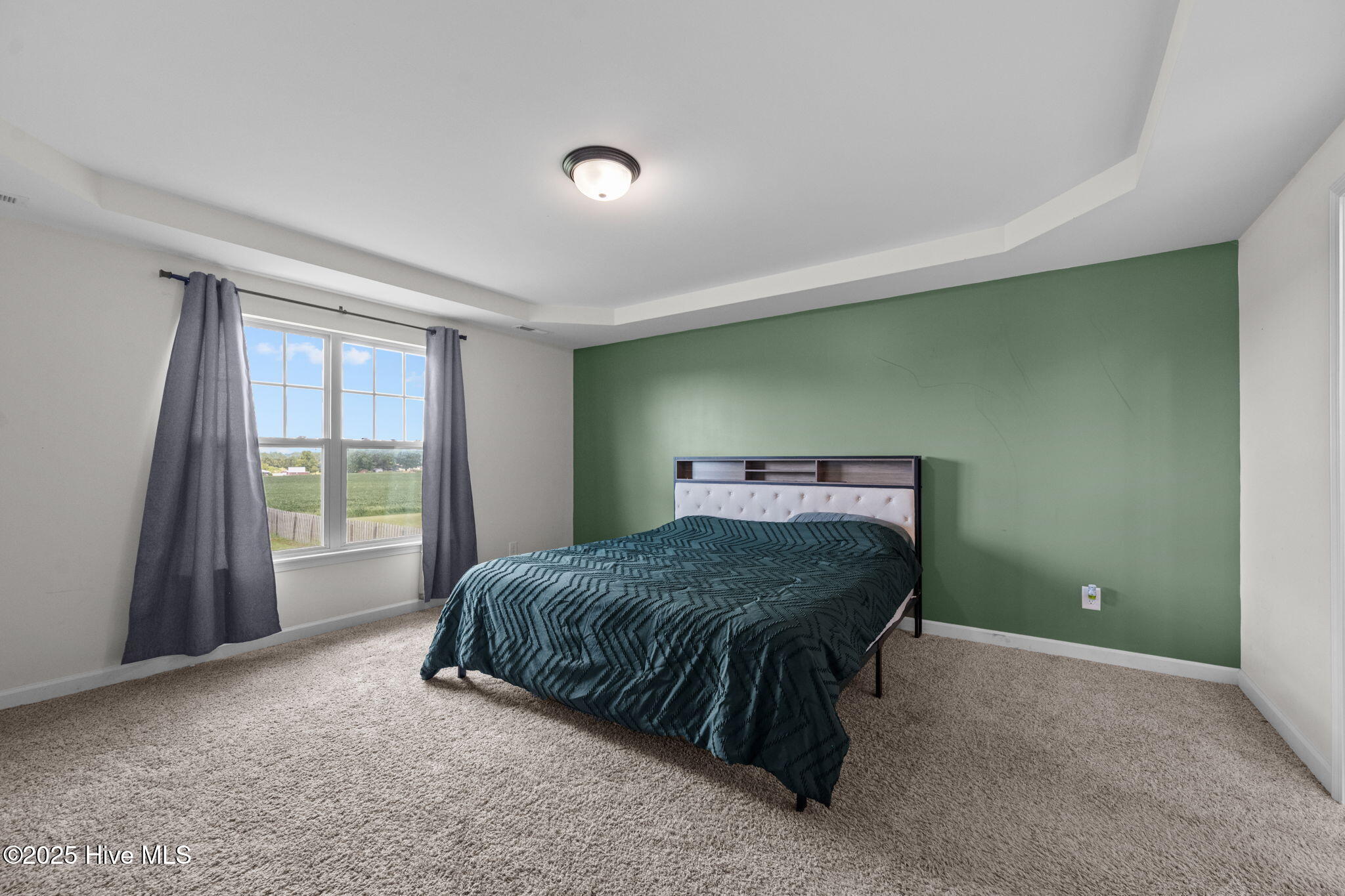 100521248 | Photo 28