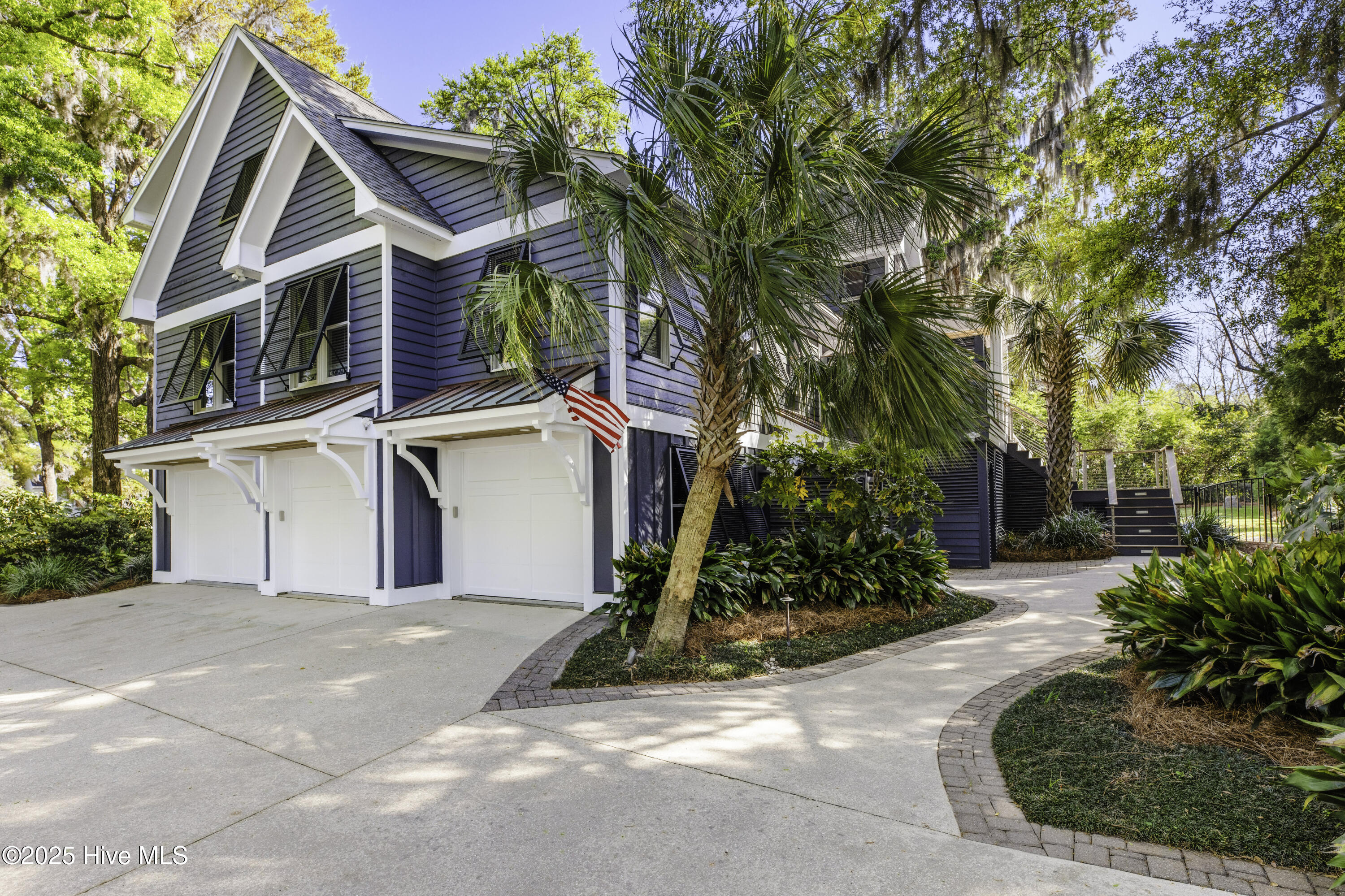 100555228 | Photo 60