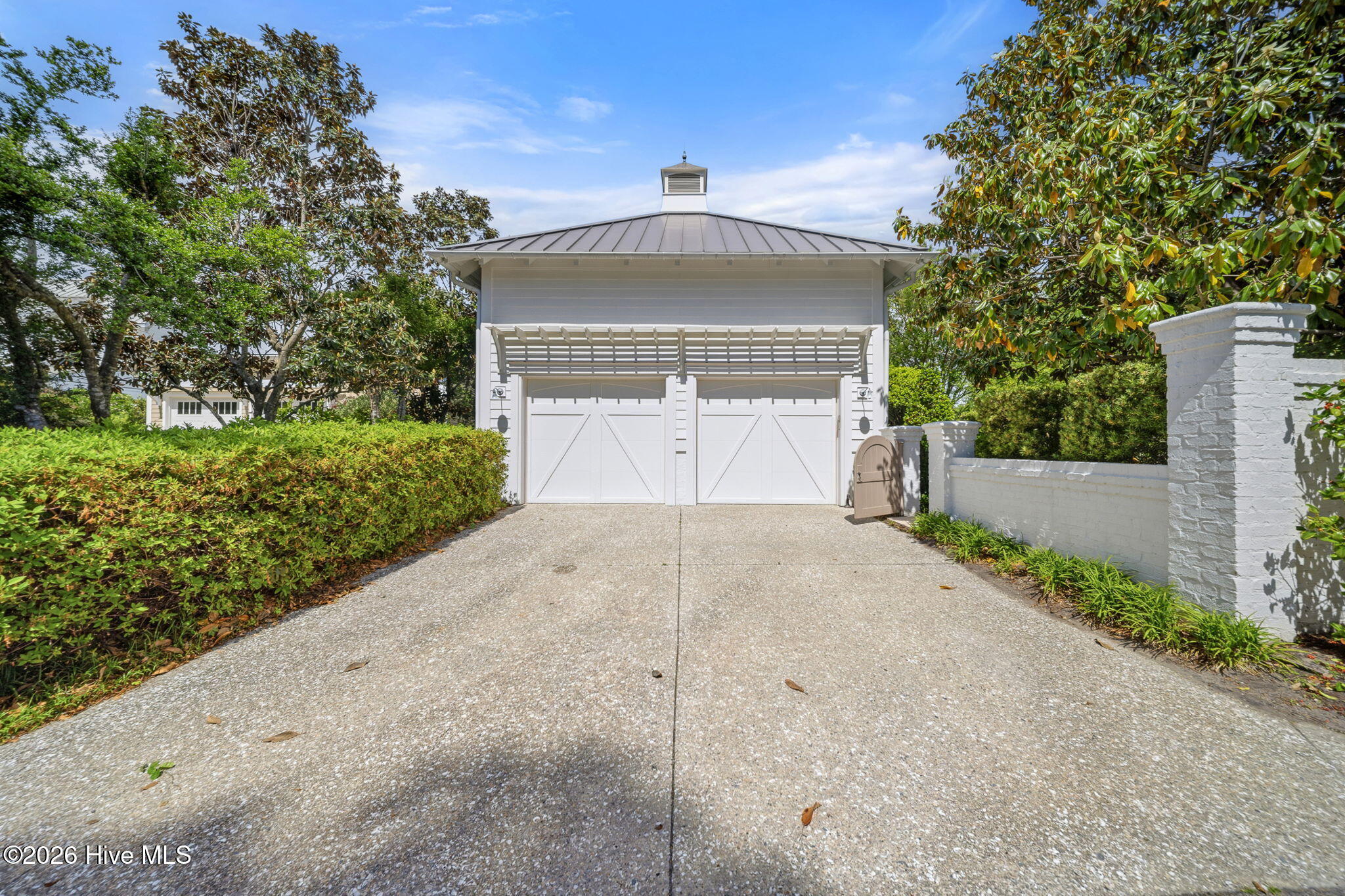 100570583 | Photo 73