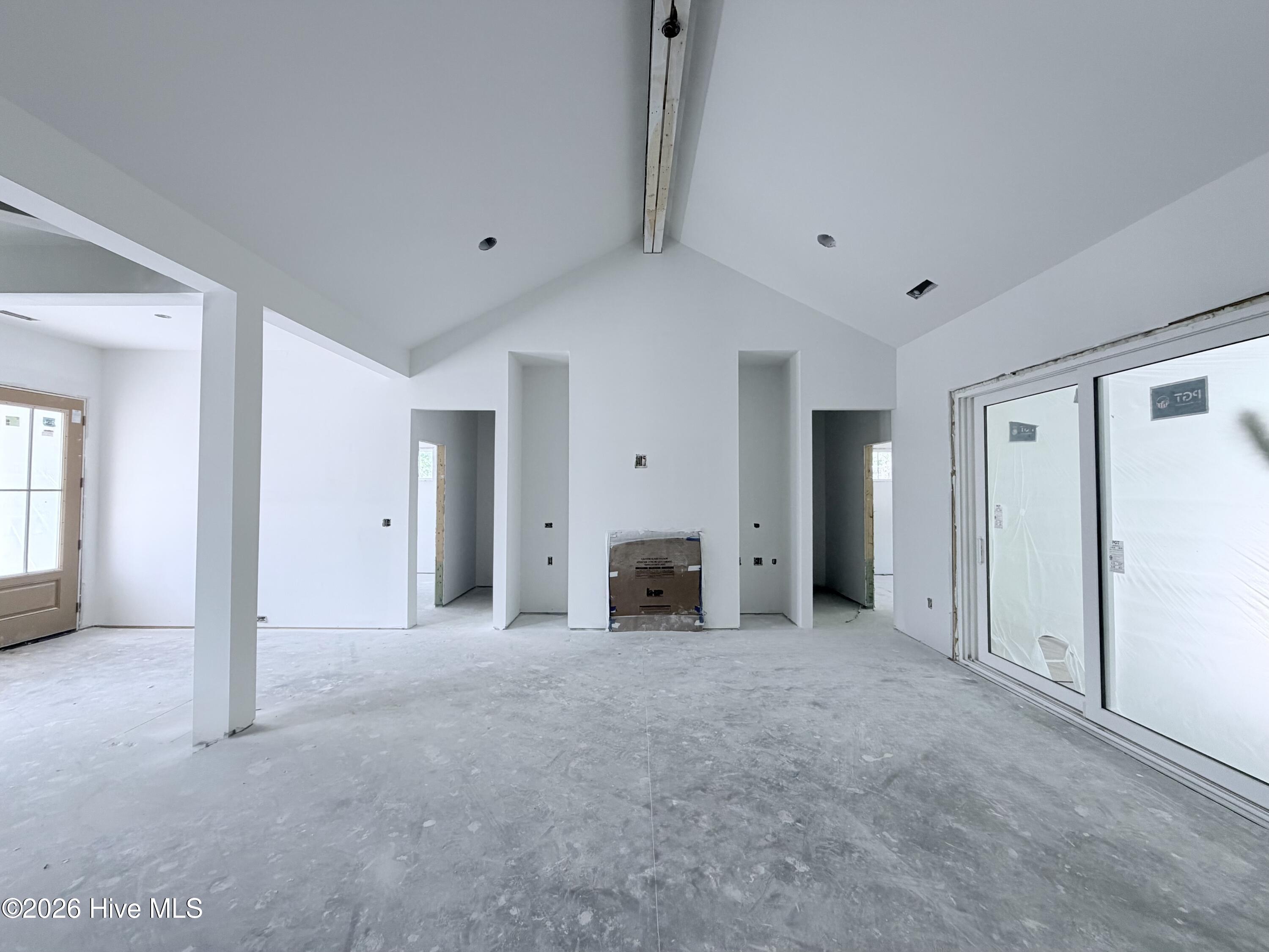 100543431 | Photo 10