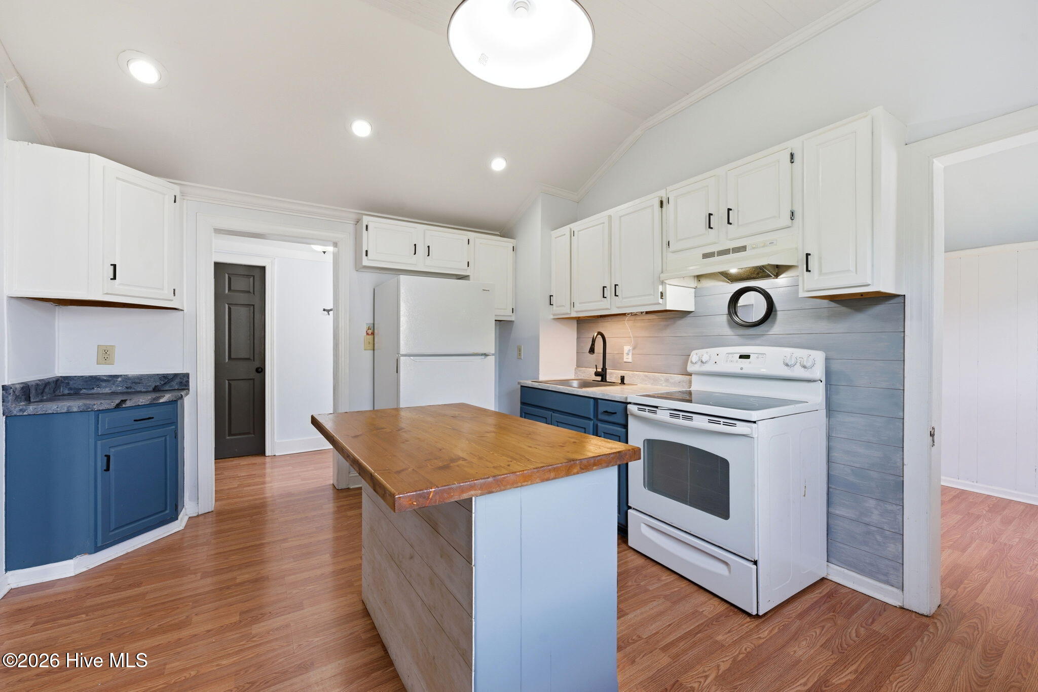 707 N B Street,Bridgeton