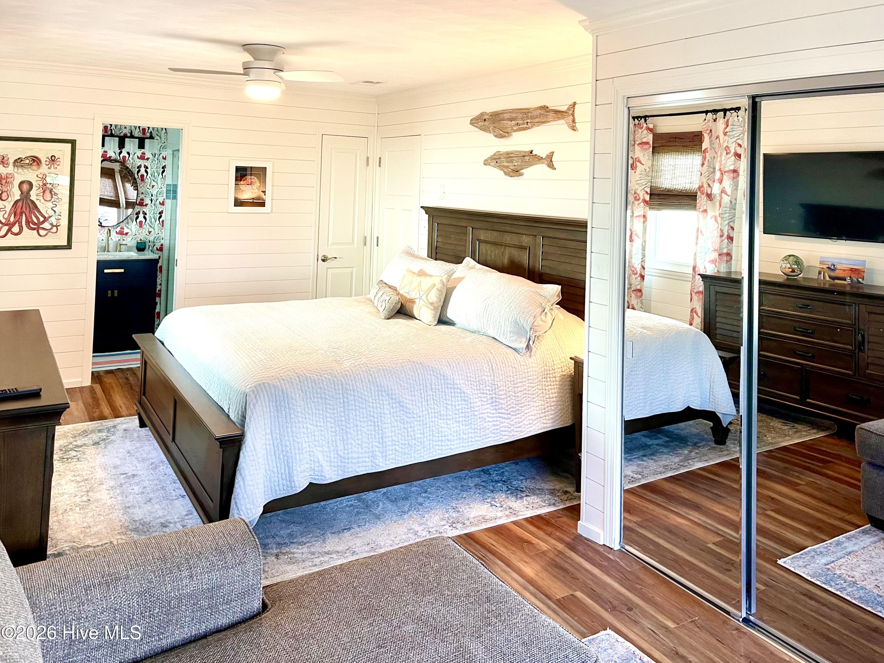 100552615 | Photo 18