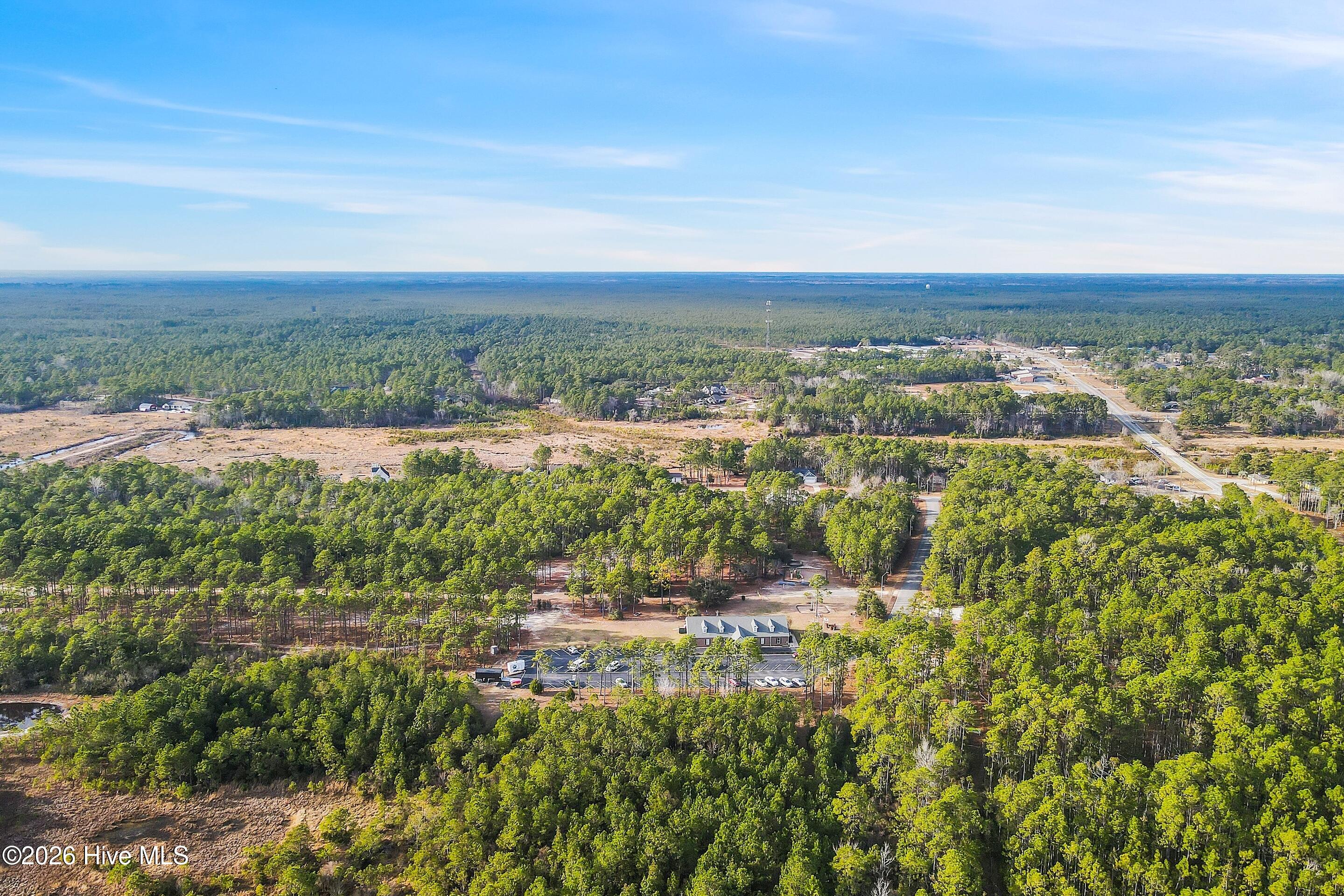 100548335 | Photo 77