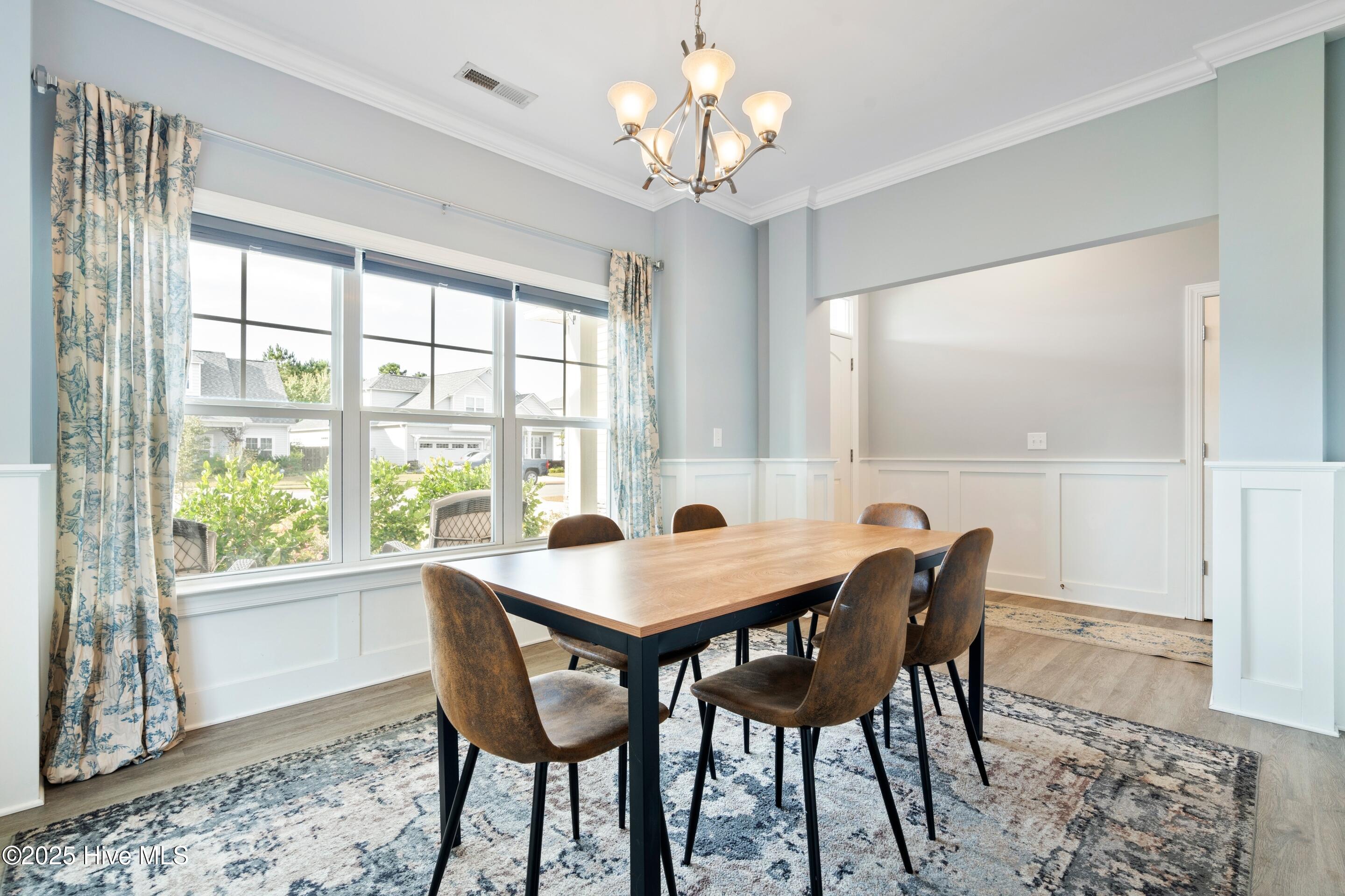 100539123 | Photo 22