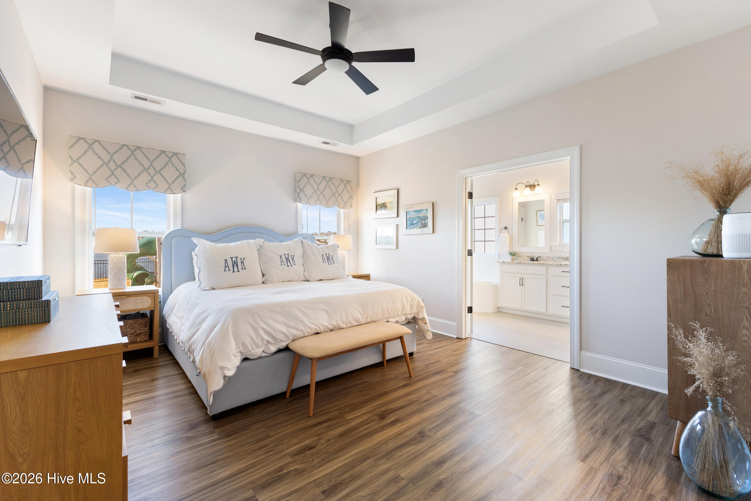 100545228 | Photo 20