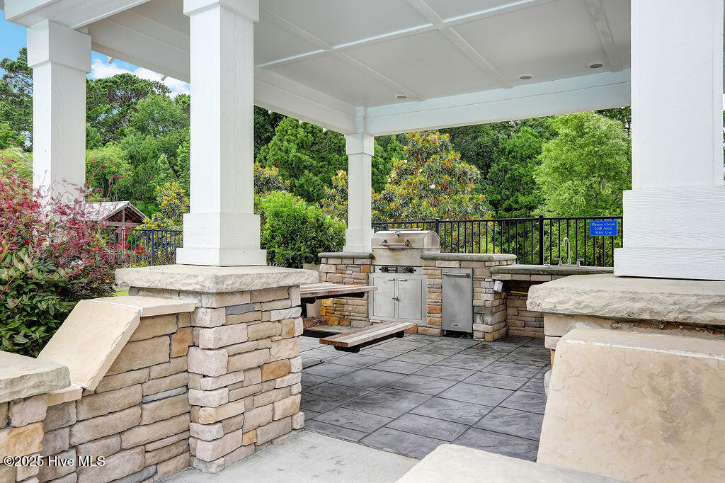 100511550 | Photo 54