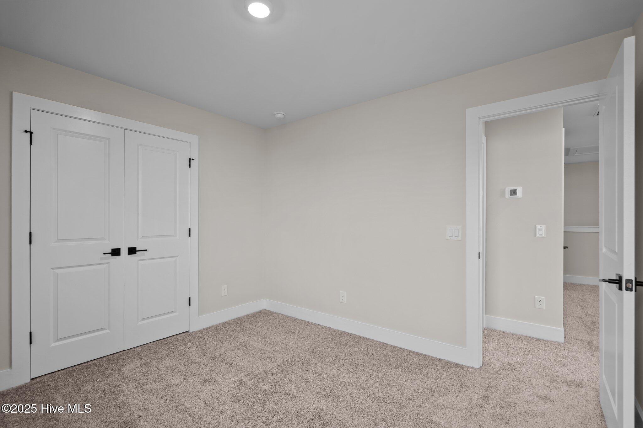 100555757 | Photo 33