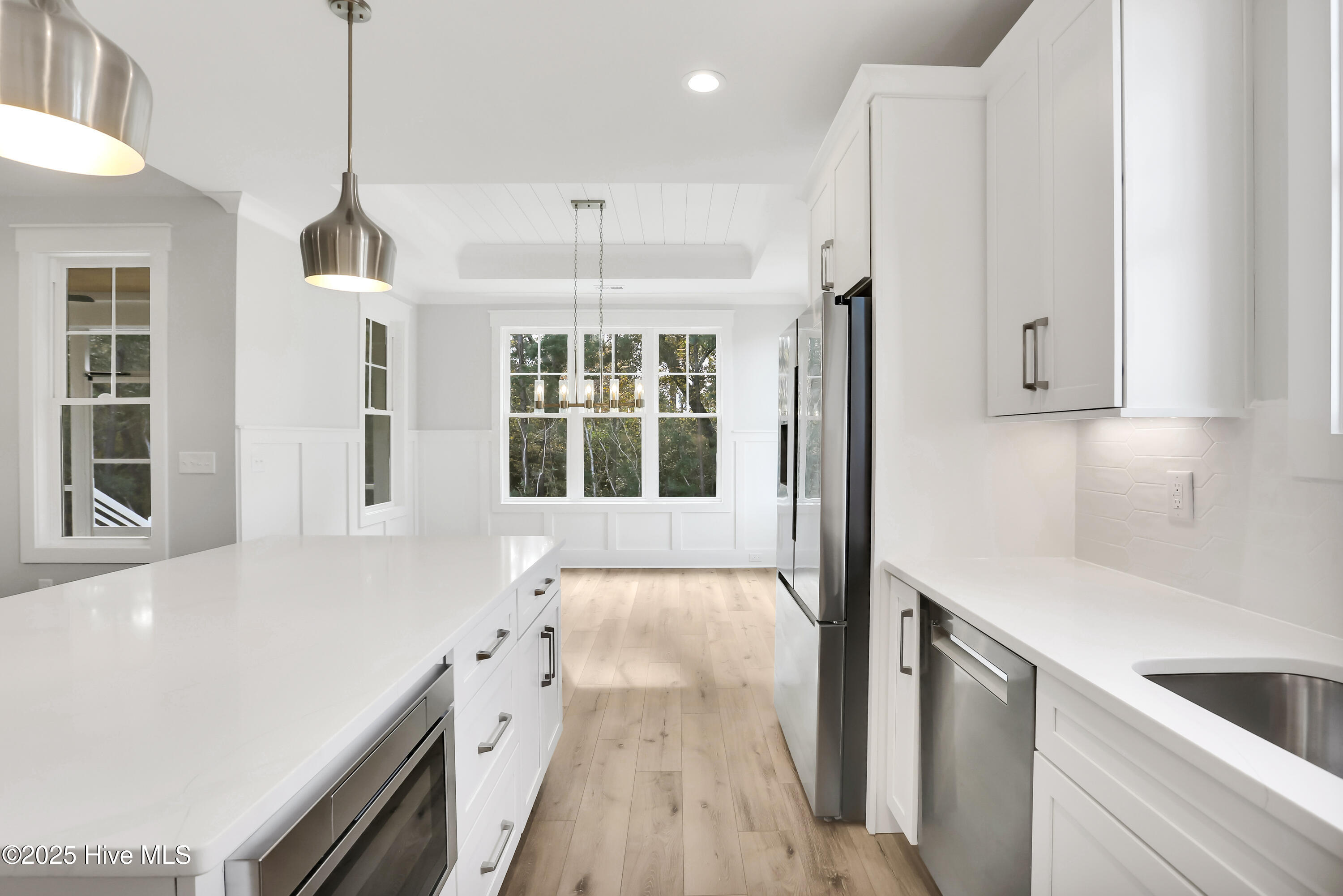 100542712 | Photo 11