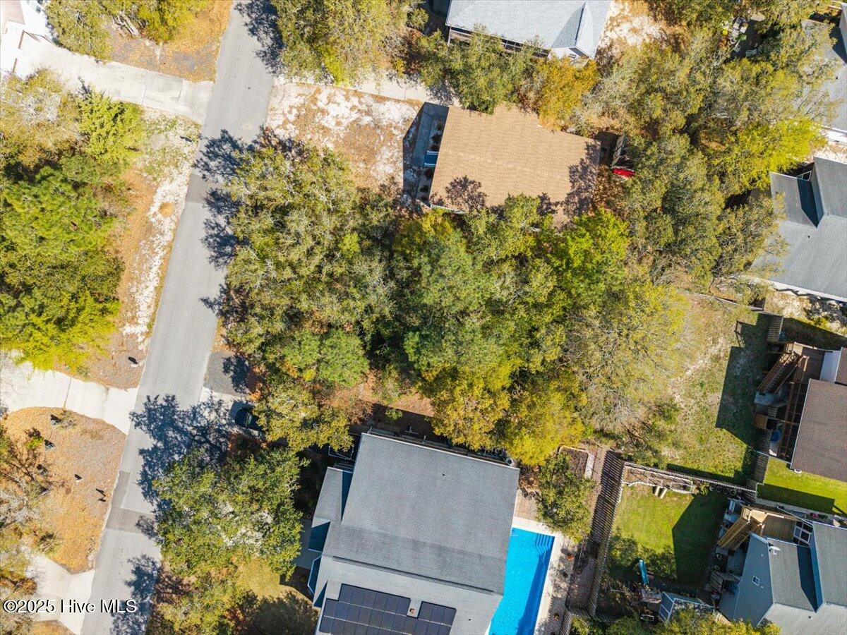 100489301 | Photo 14