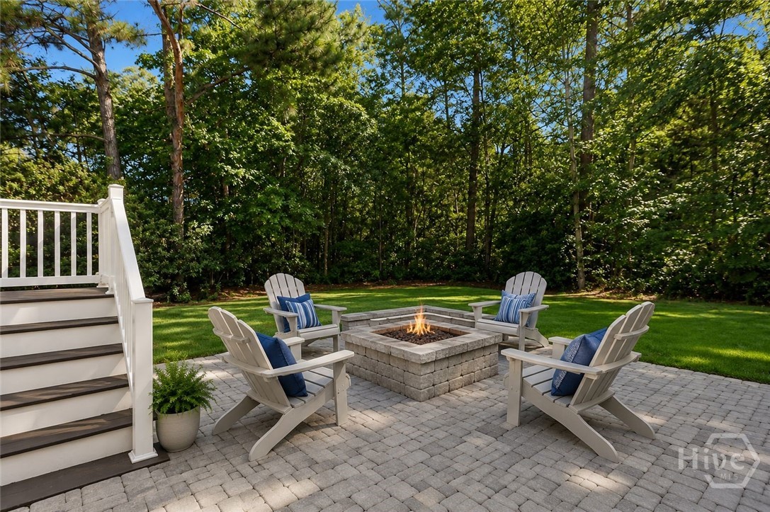 *Virtually Staged* Grass has been digitally enhanced for marketing purposes.