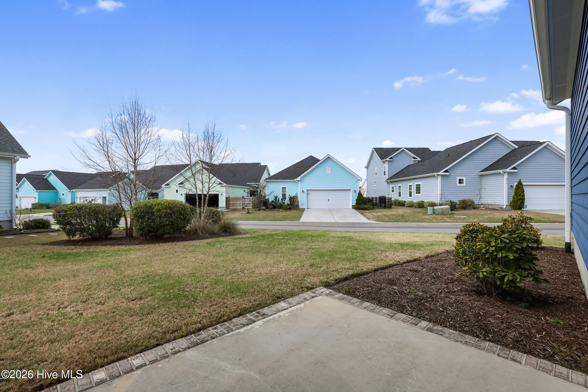 100560920 | Photo 28