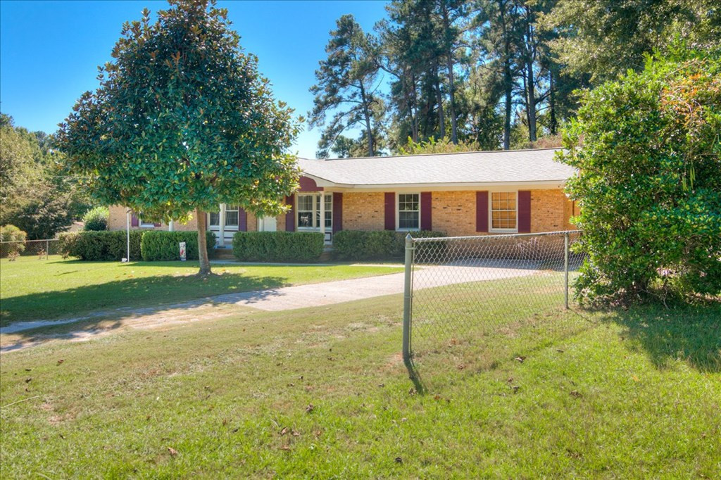 550 Gary Glen Drive, Martinez, GA 30907 Listing Photo  3