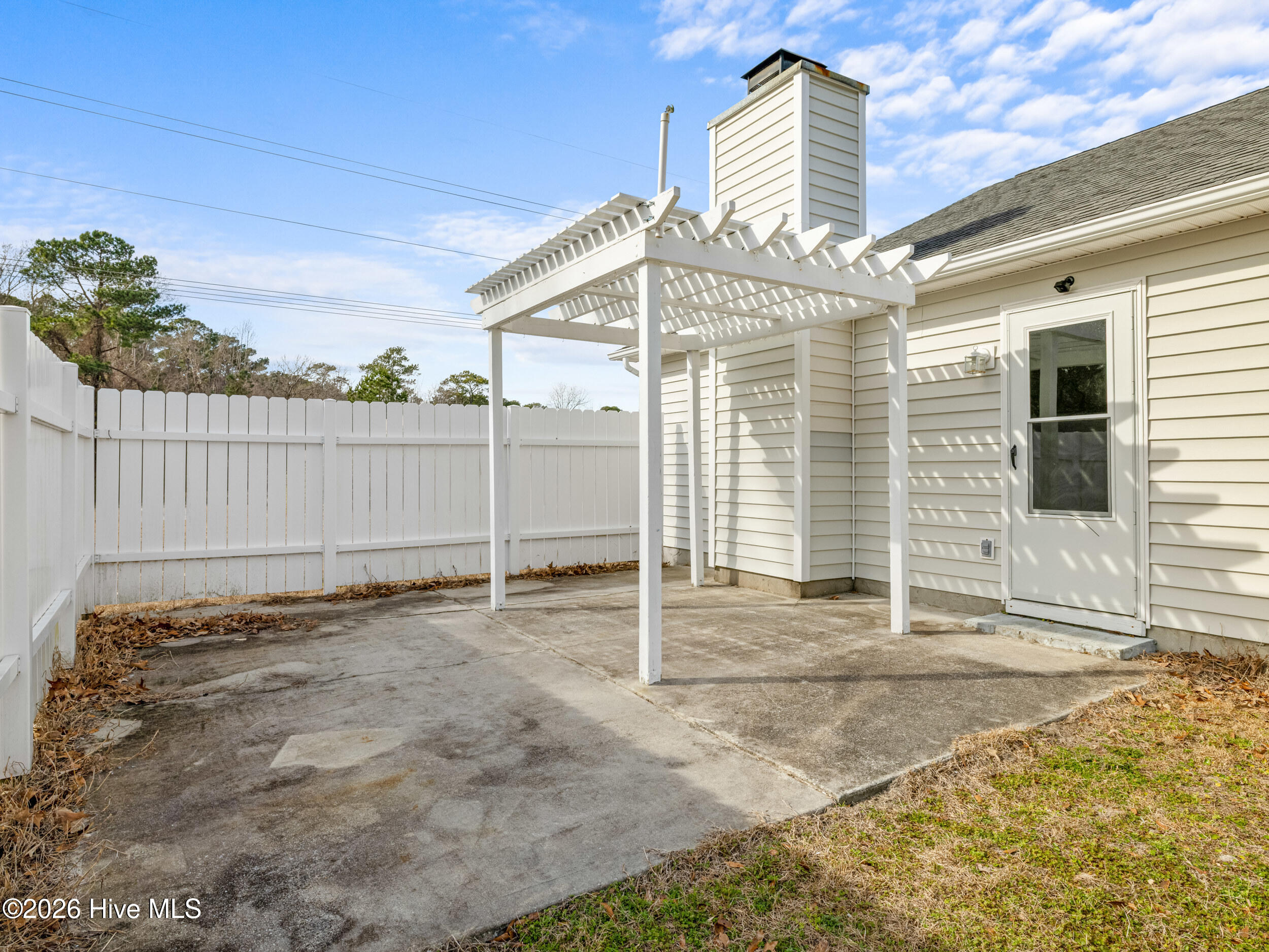 100550311 | Photo 31