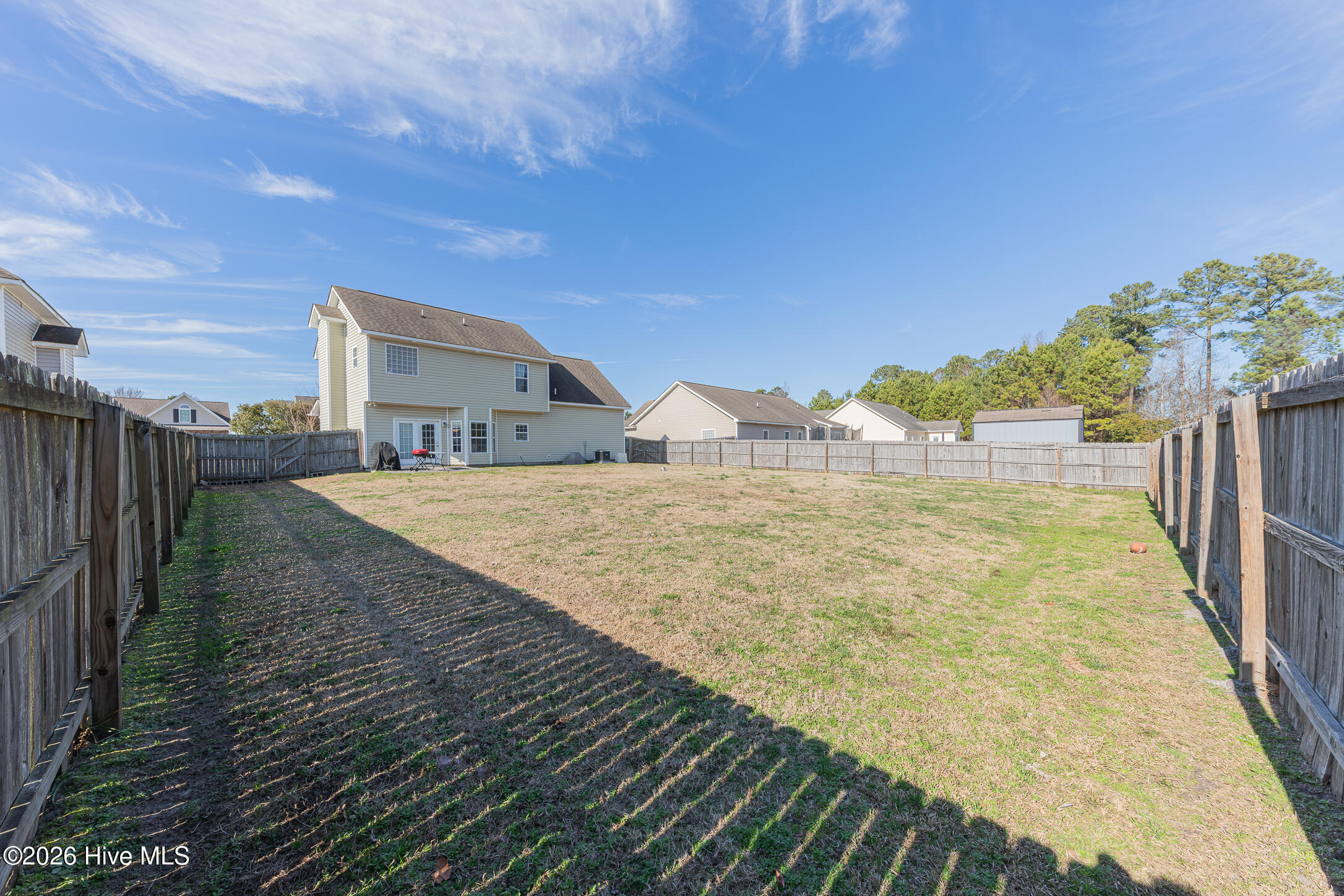 100554733 | Photo 42