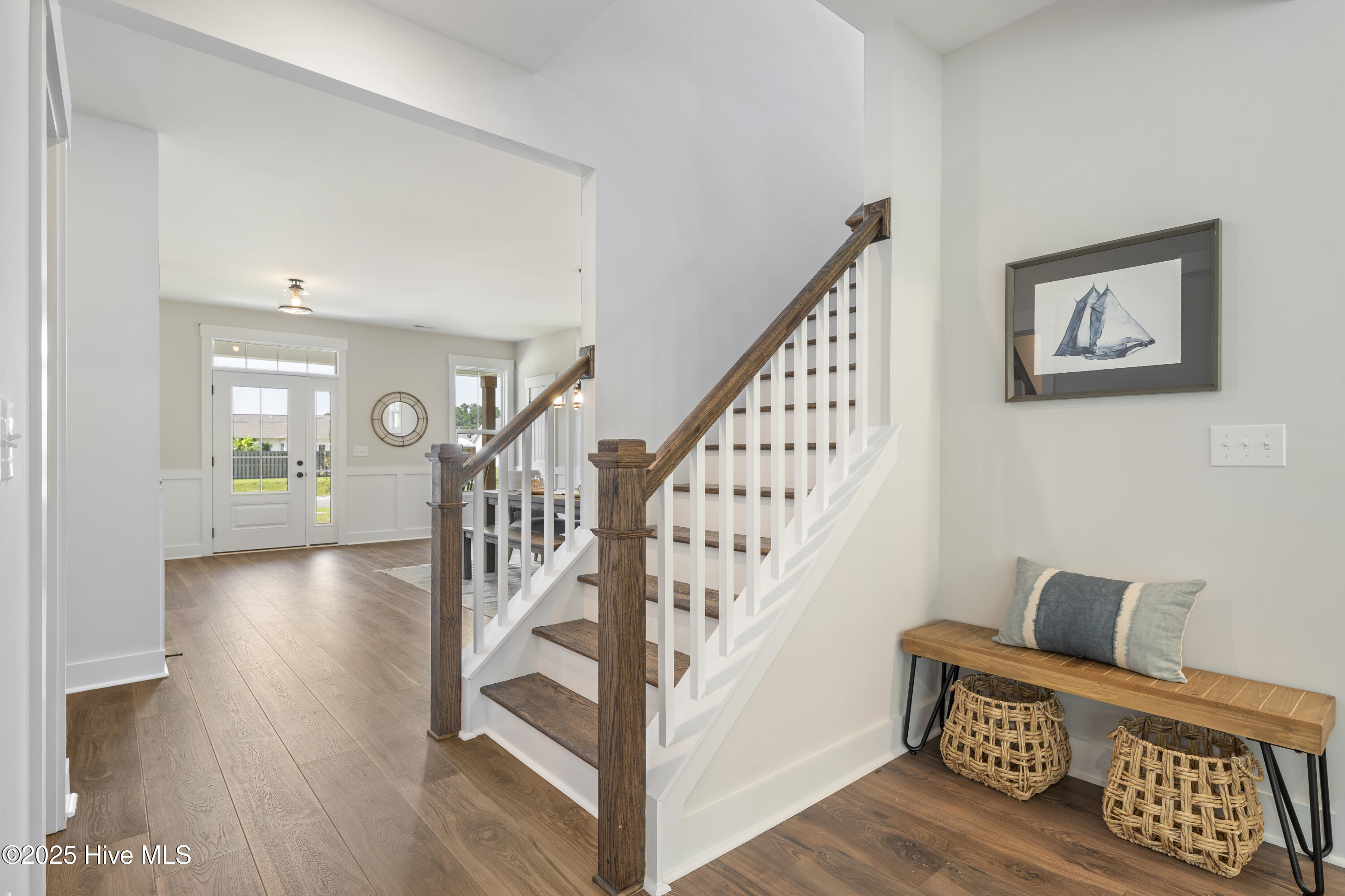 100556164 | Photo 26