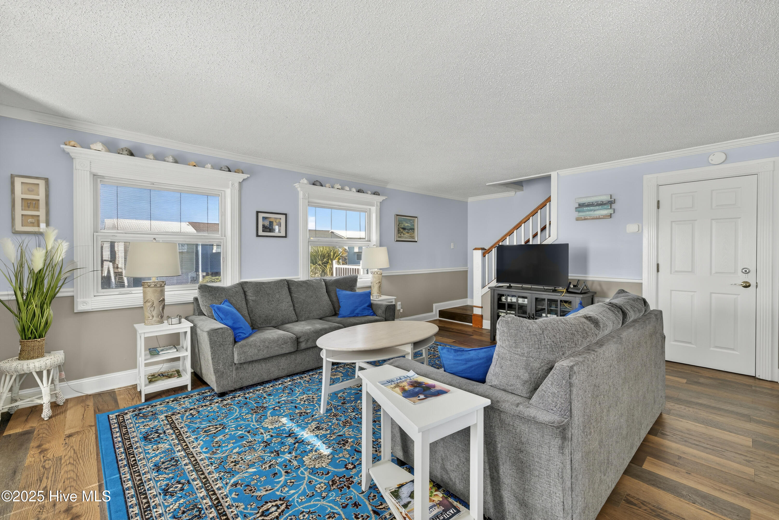 100542400 | Photo 29