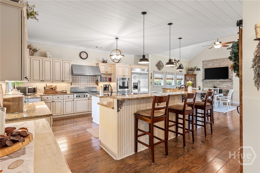 Gourmet Kitchen