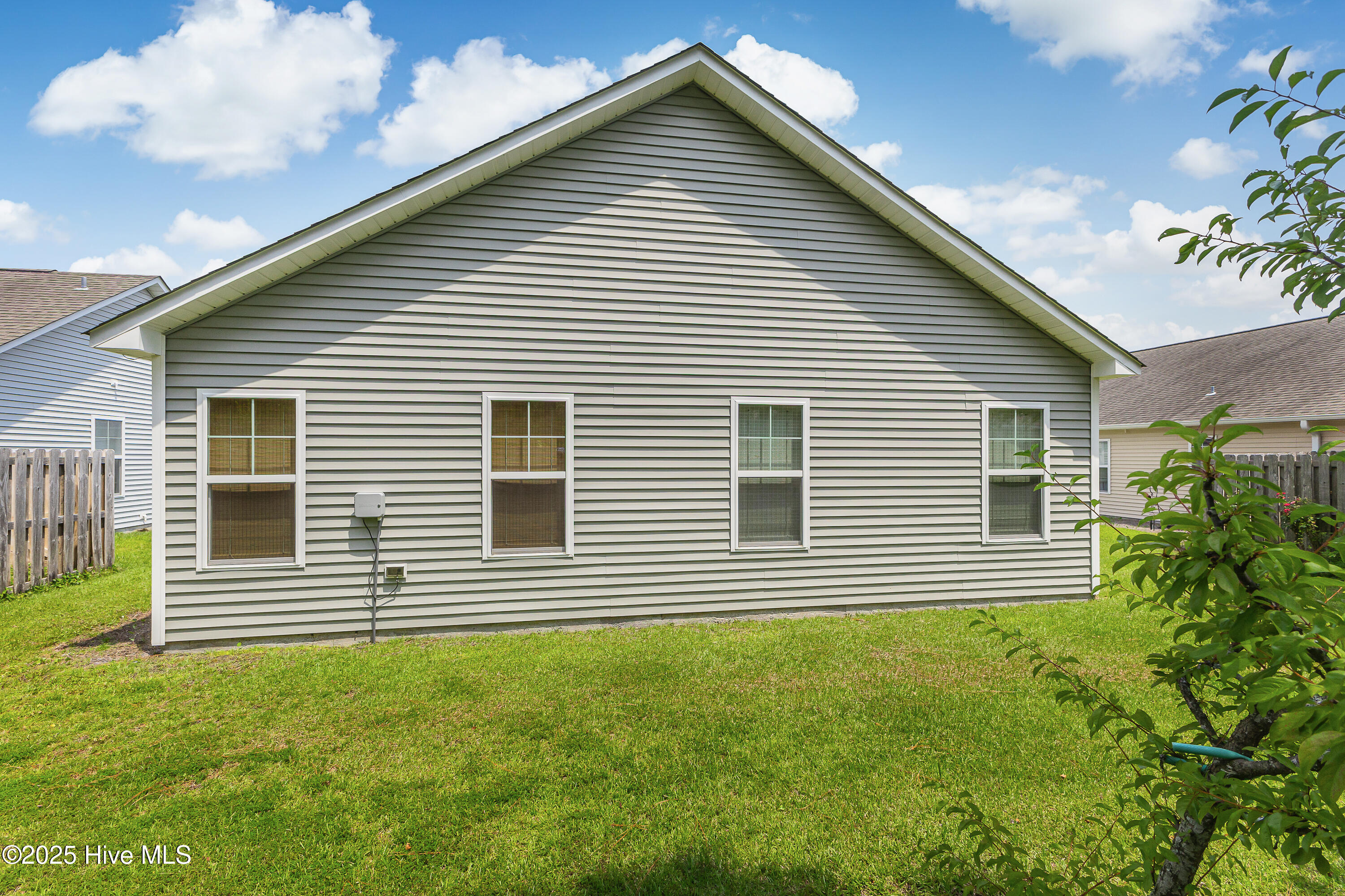 100516362 | Photo 31