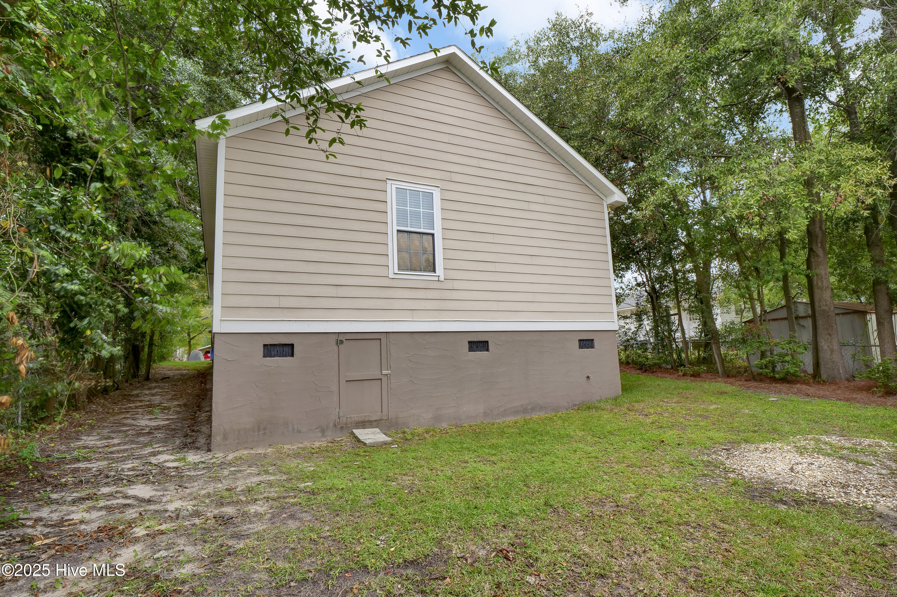 100531492 | Photo 28