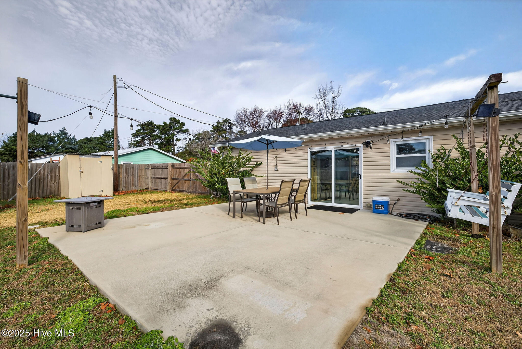 100544240 | Photo 28