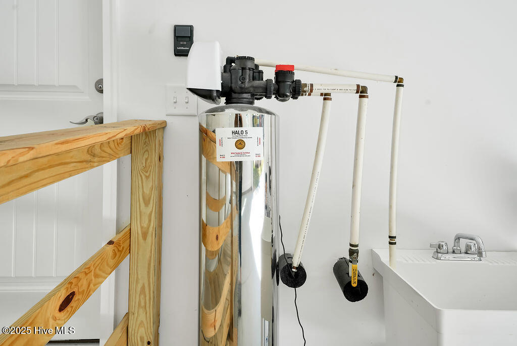 100537536 | Photo 43