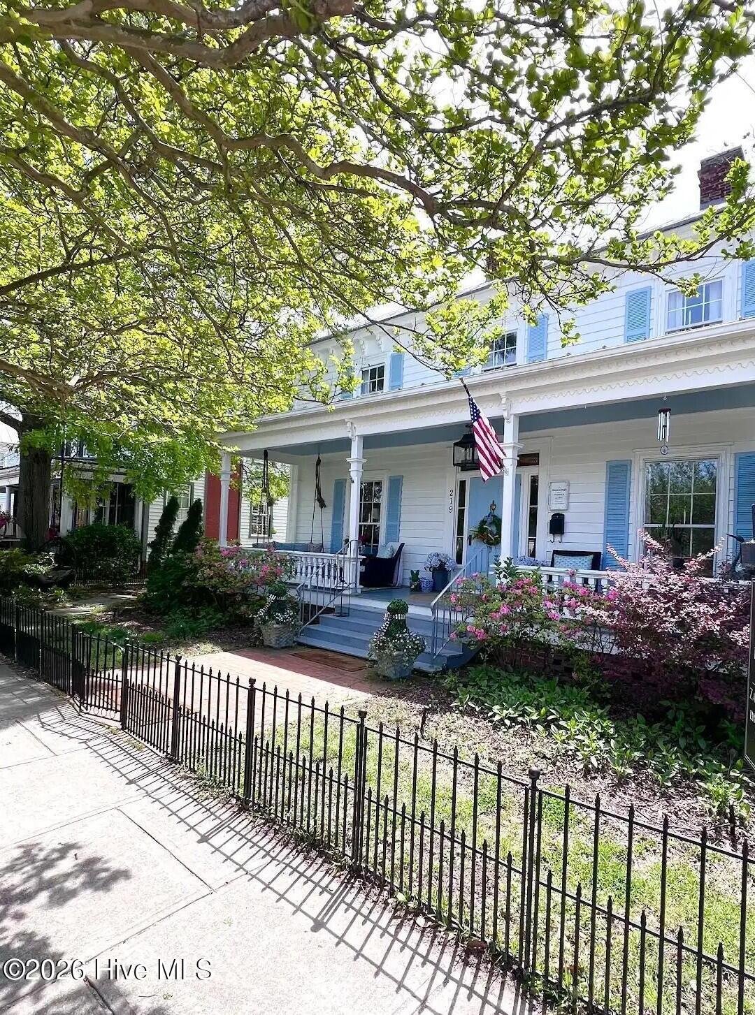 219 Pollock Street,New Bern