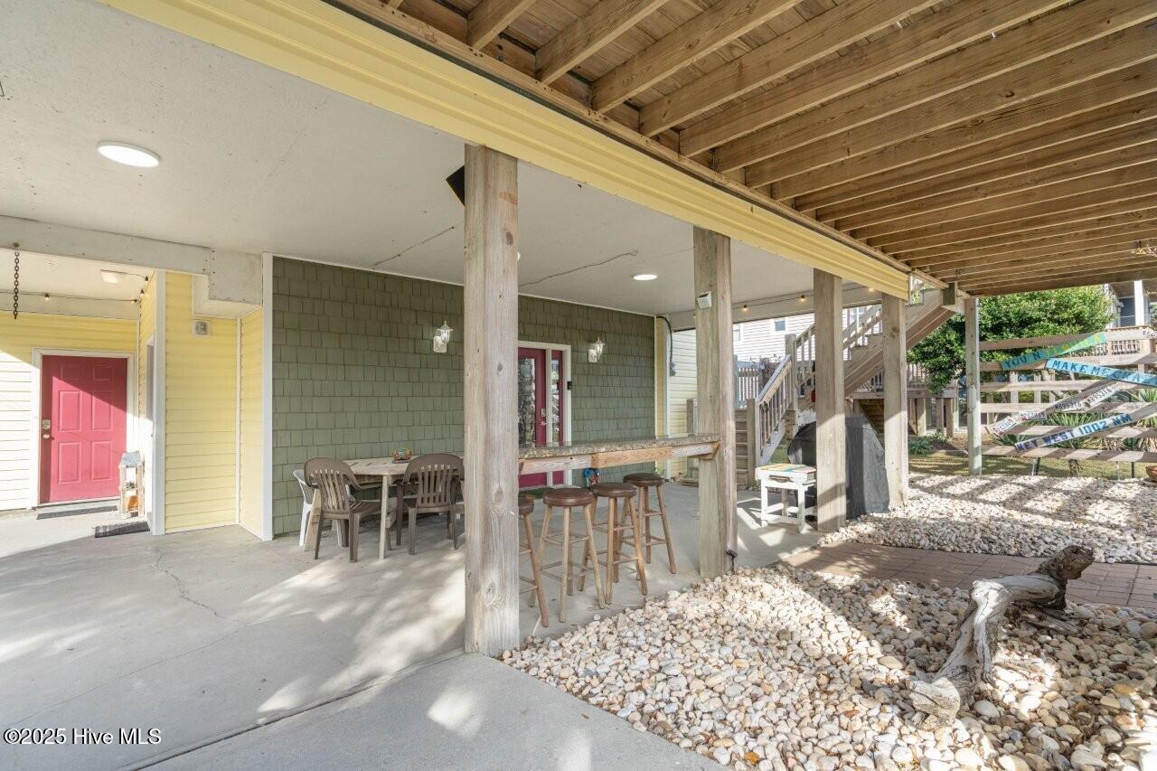 100544144 | Photo 42