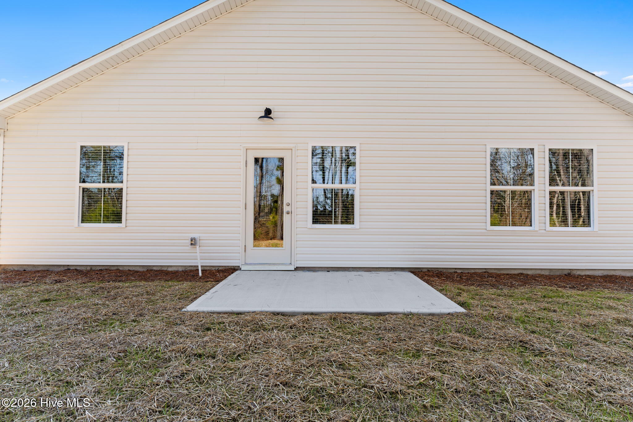 100549751 | Photo 46