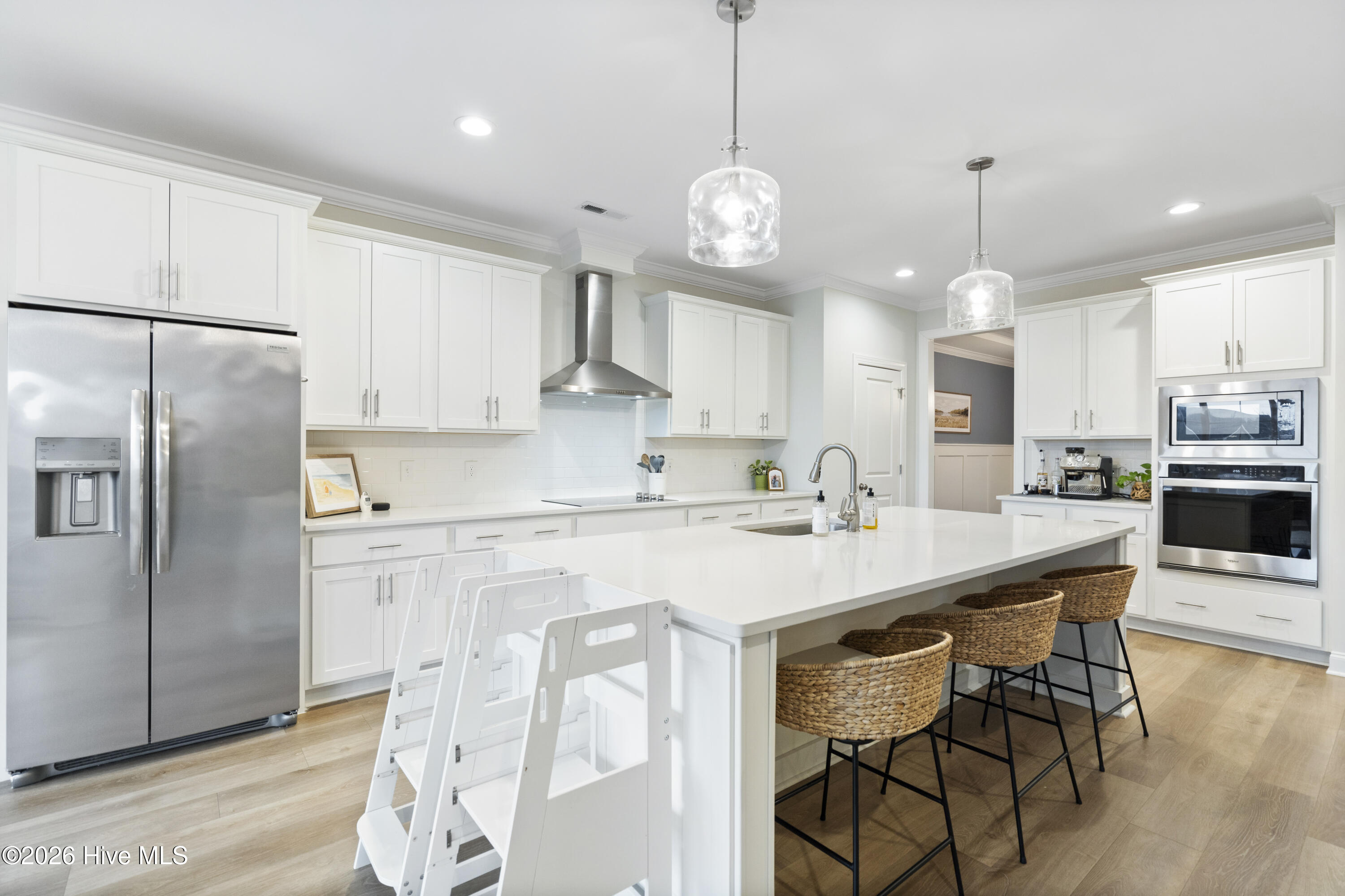 100549659 | Photo 24