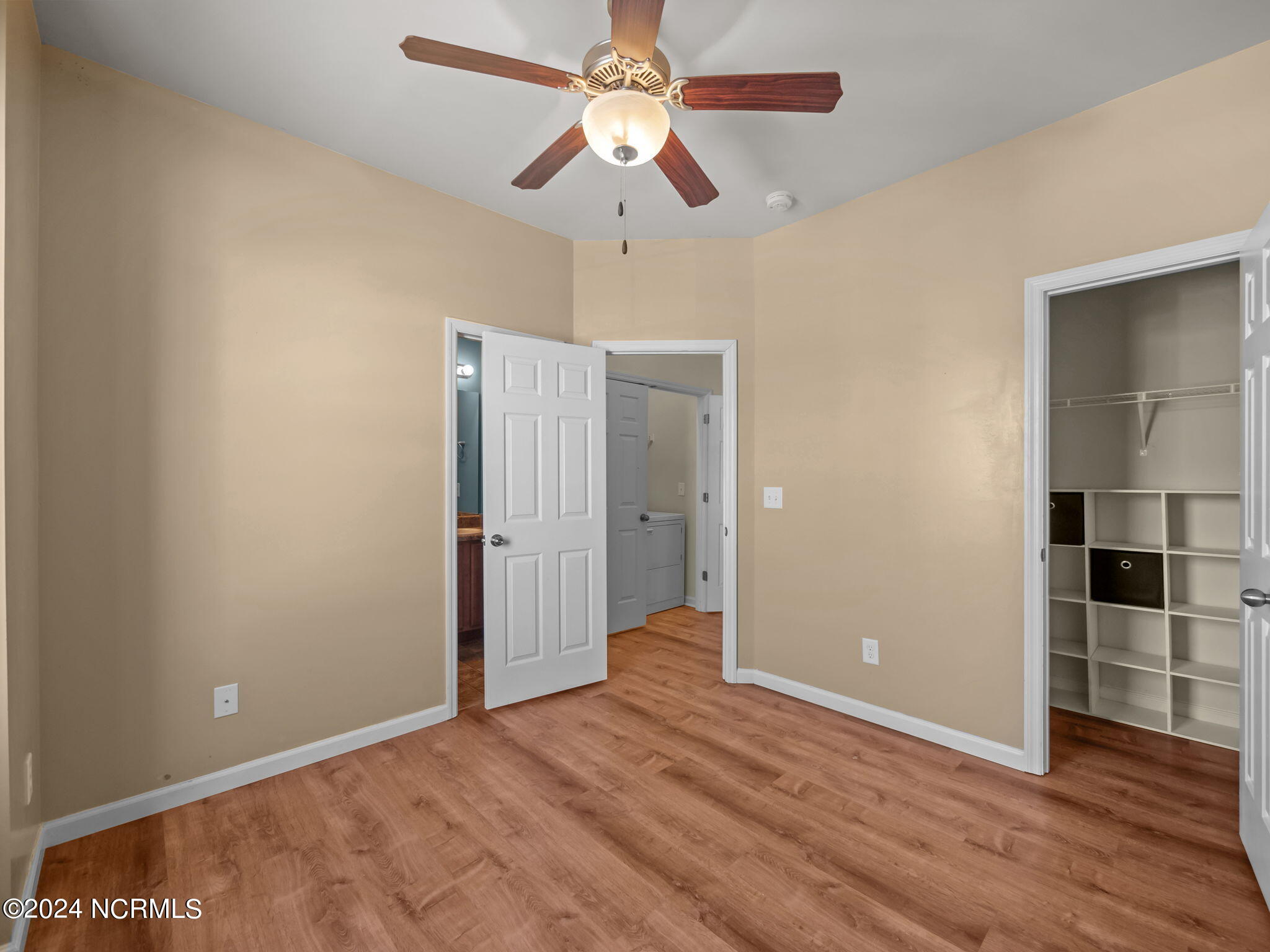 100544508 | Photo 19