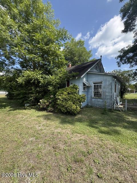Exterior photo of 226 S Fifth Street, Aurora, NC 27806. MLS: 100586479