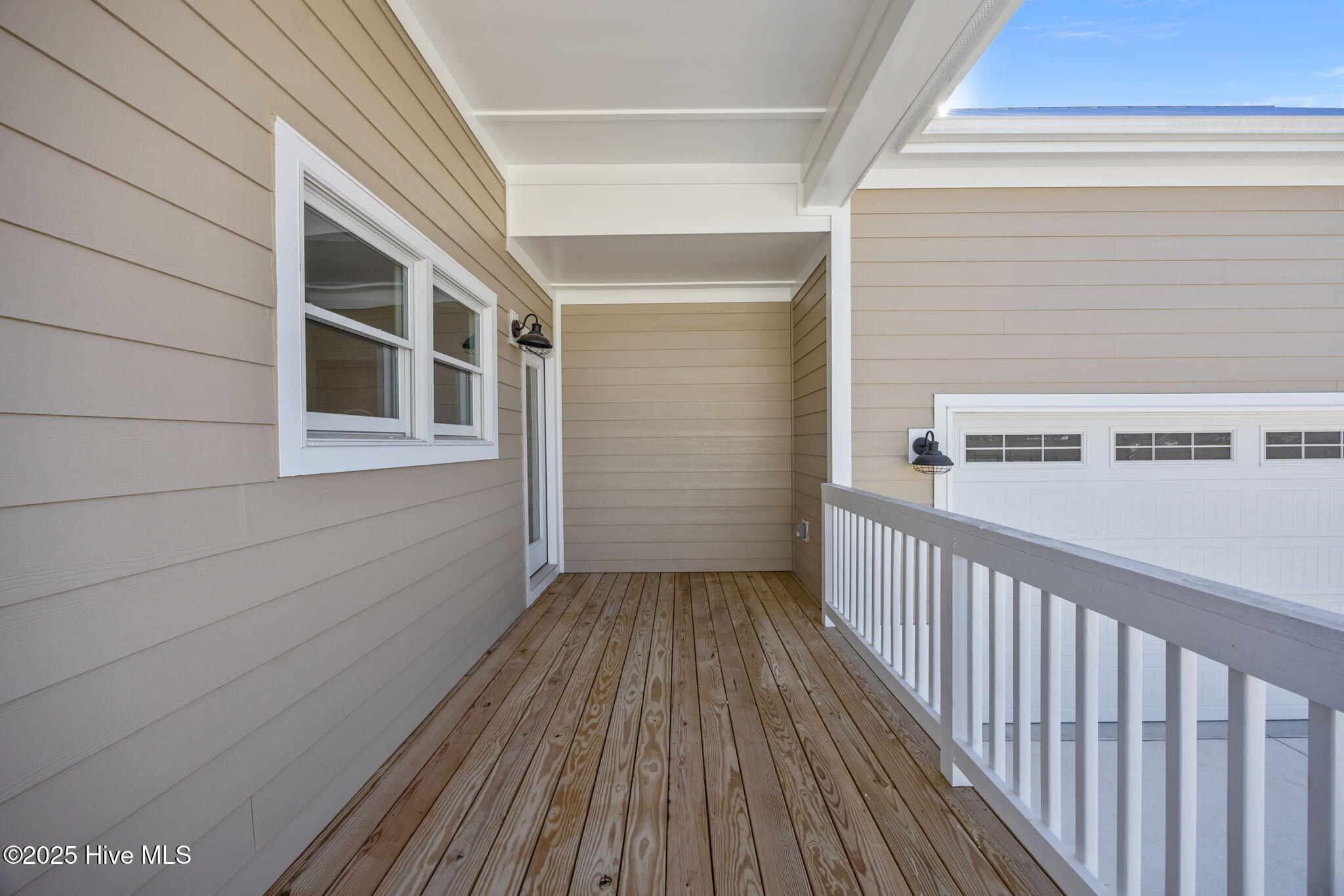 100545804 | Photo 36