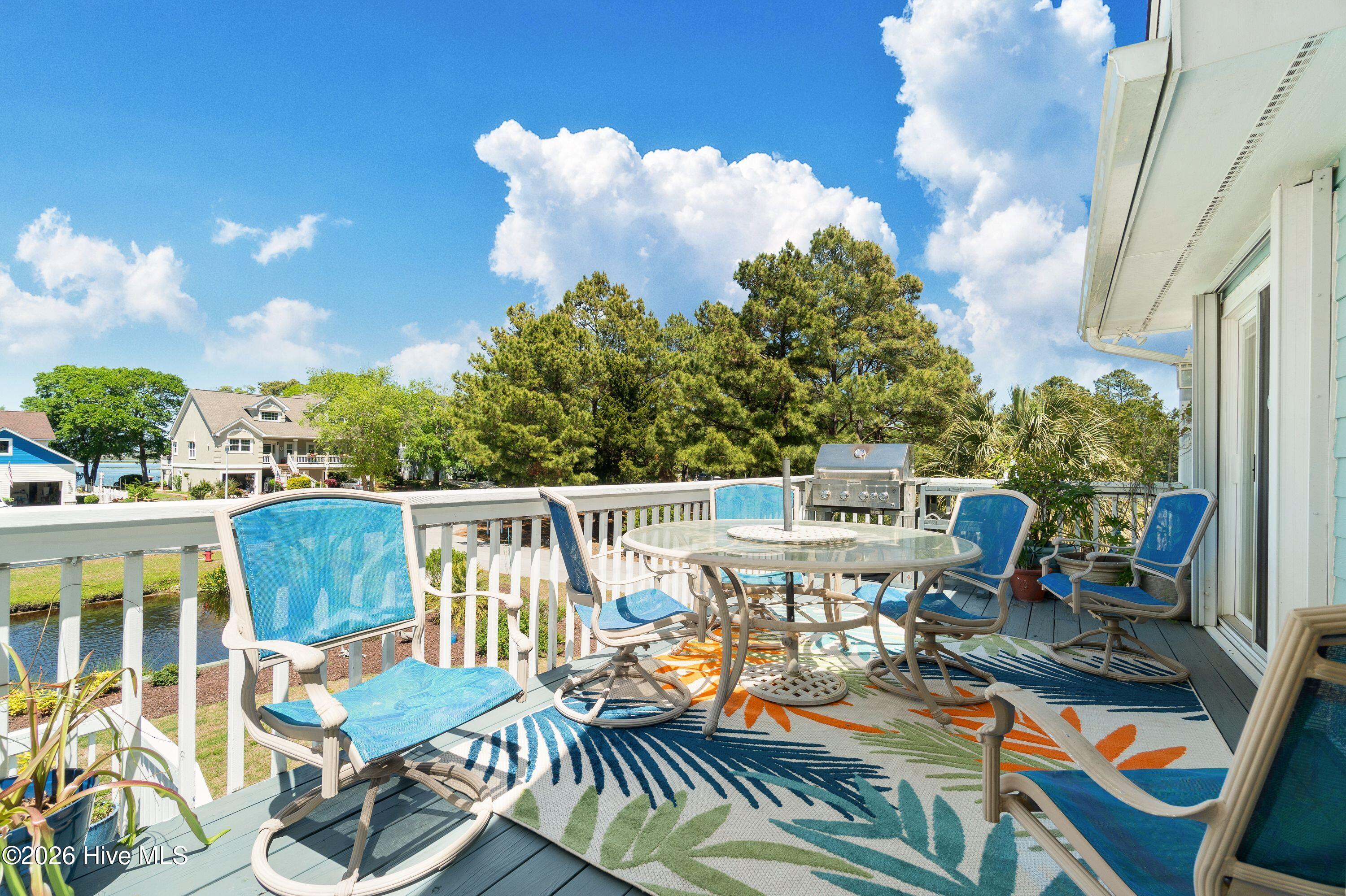 Front Porch deck greets you so happily