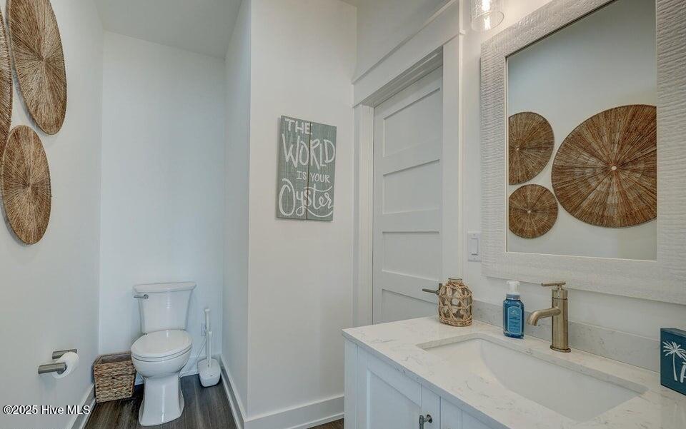 100508302 | Photo 42