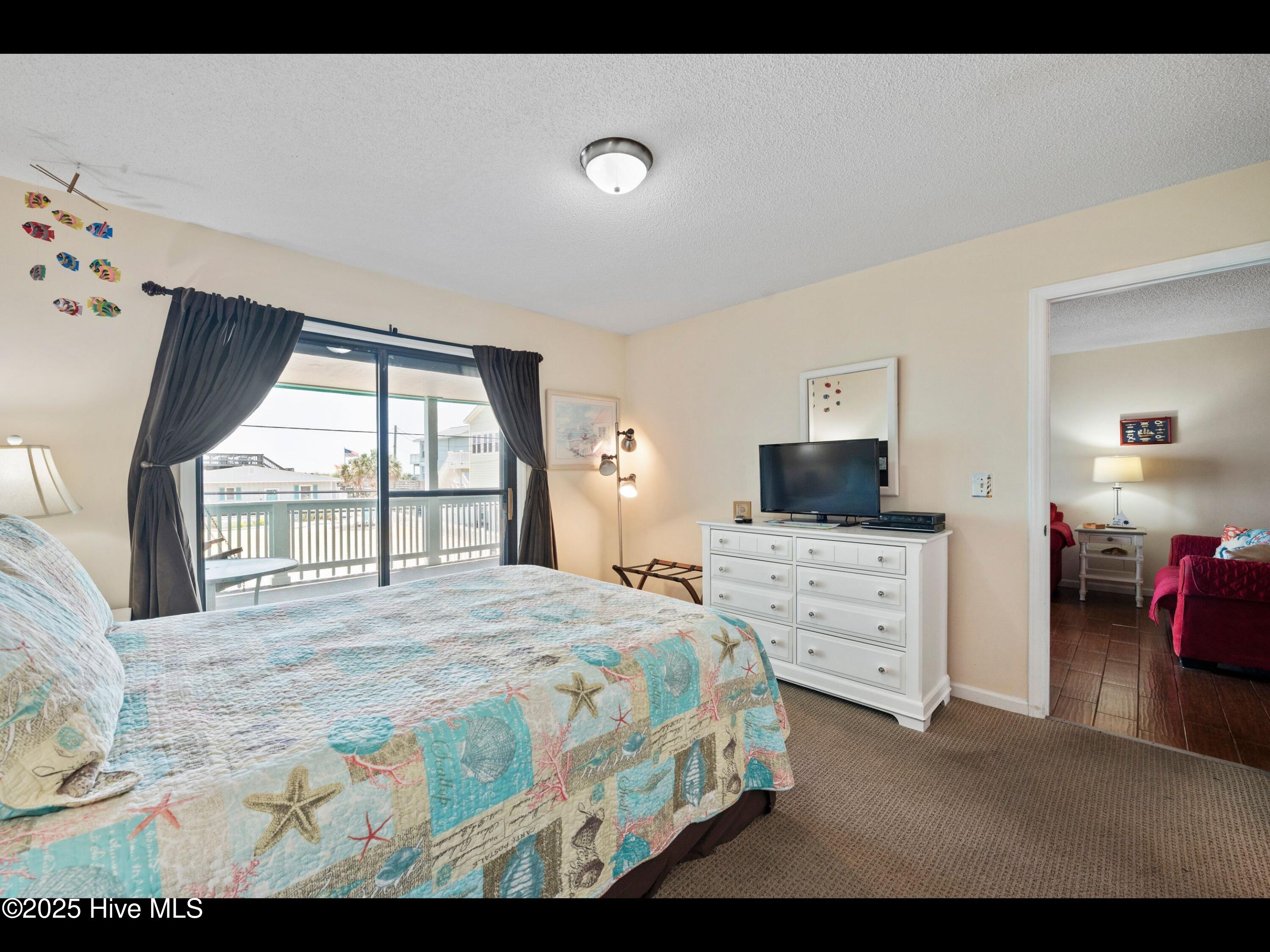 1013 Carolina Beach Avenue N 1f, Carolina Beach, NC 28428 – photo 11: mls-CAT_8871