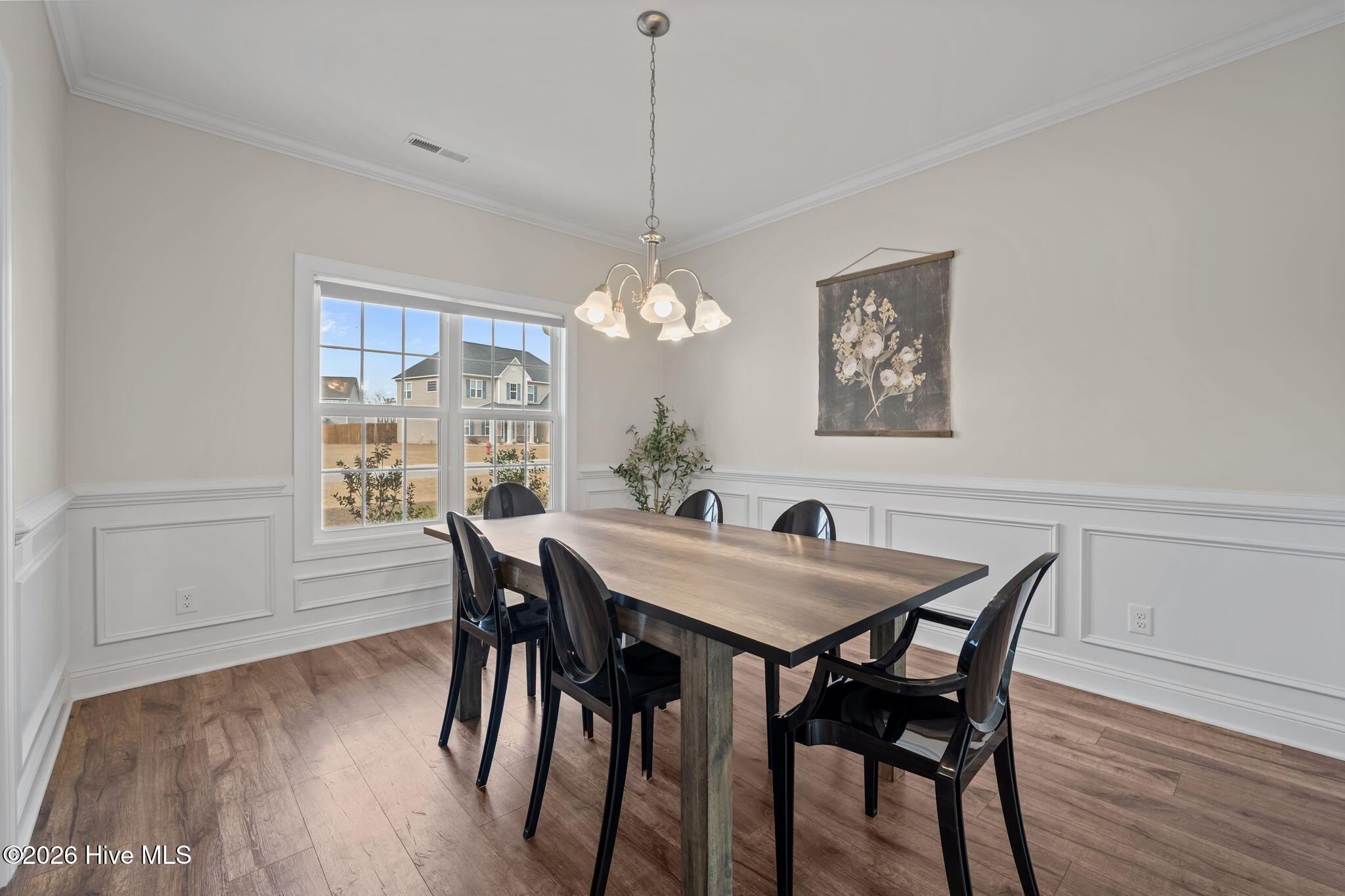 100549197 | Photo 17